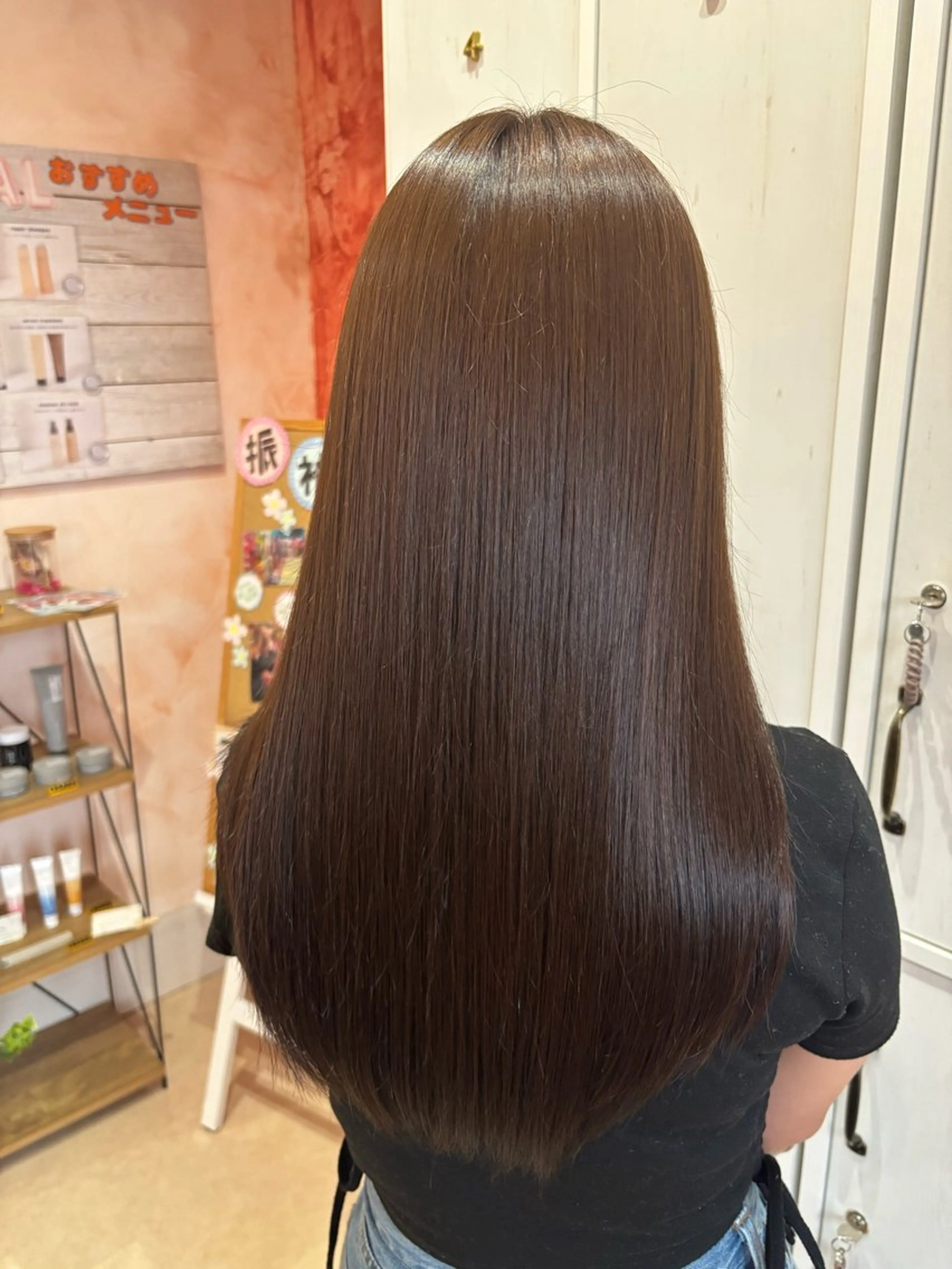 ロング カラー 森山 実結のヘアスタイル