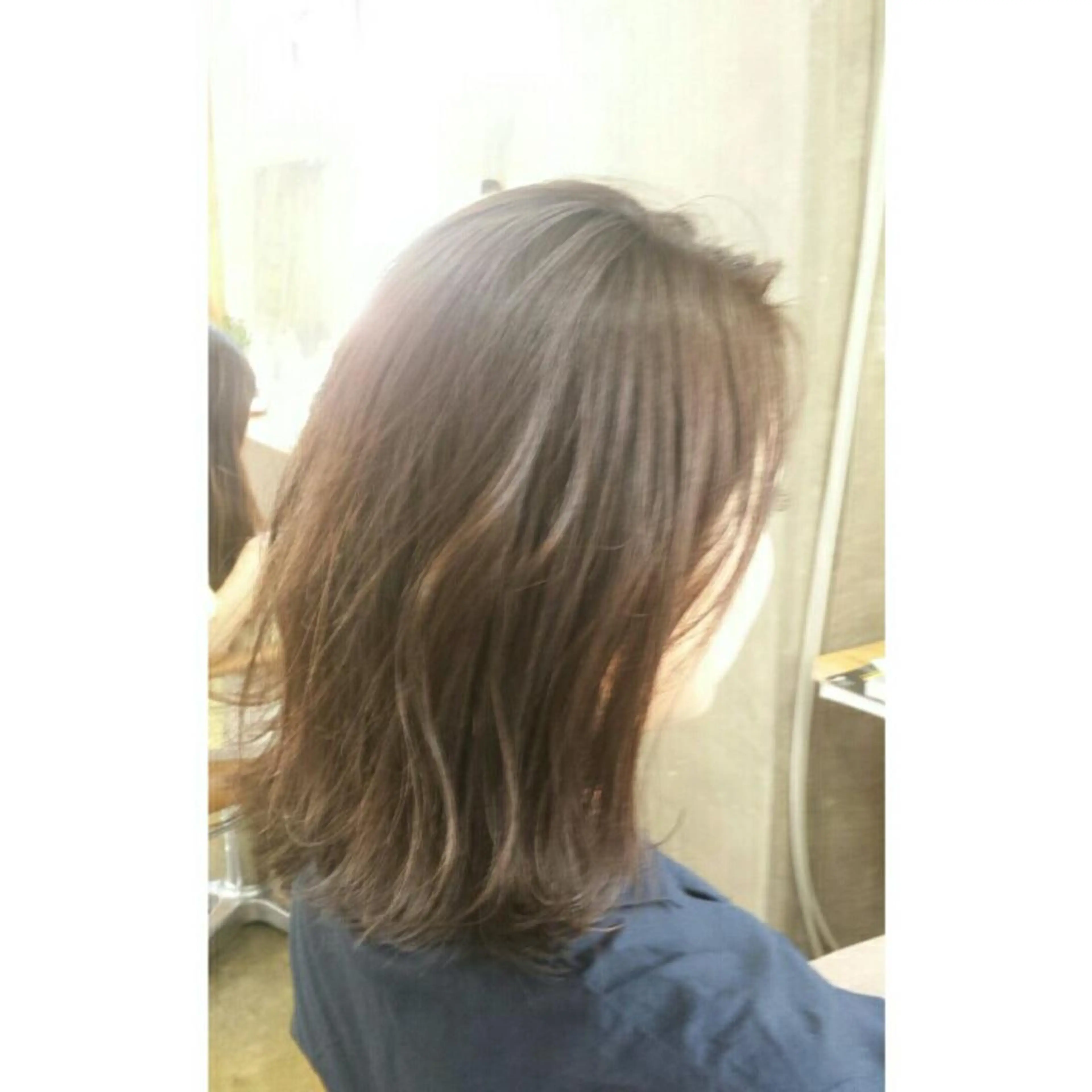 ミディアム 外ハネヘア 🔳髪質改善🔳 岡本陽のヘアスタイル