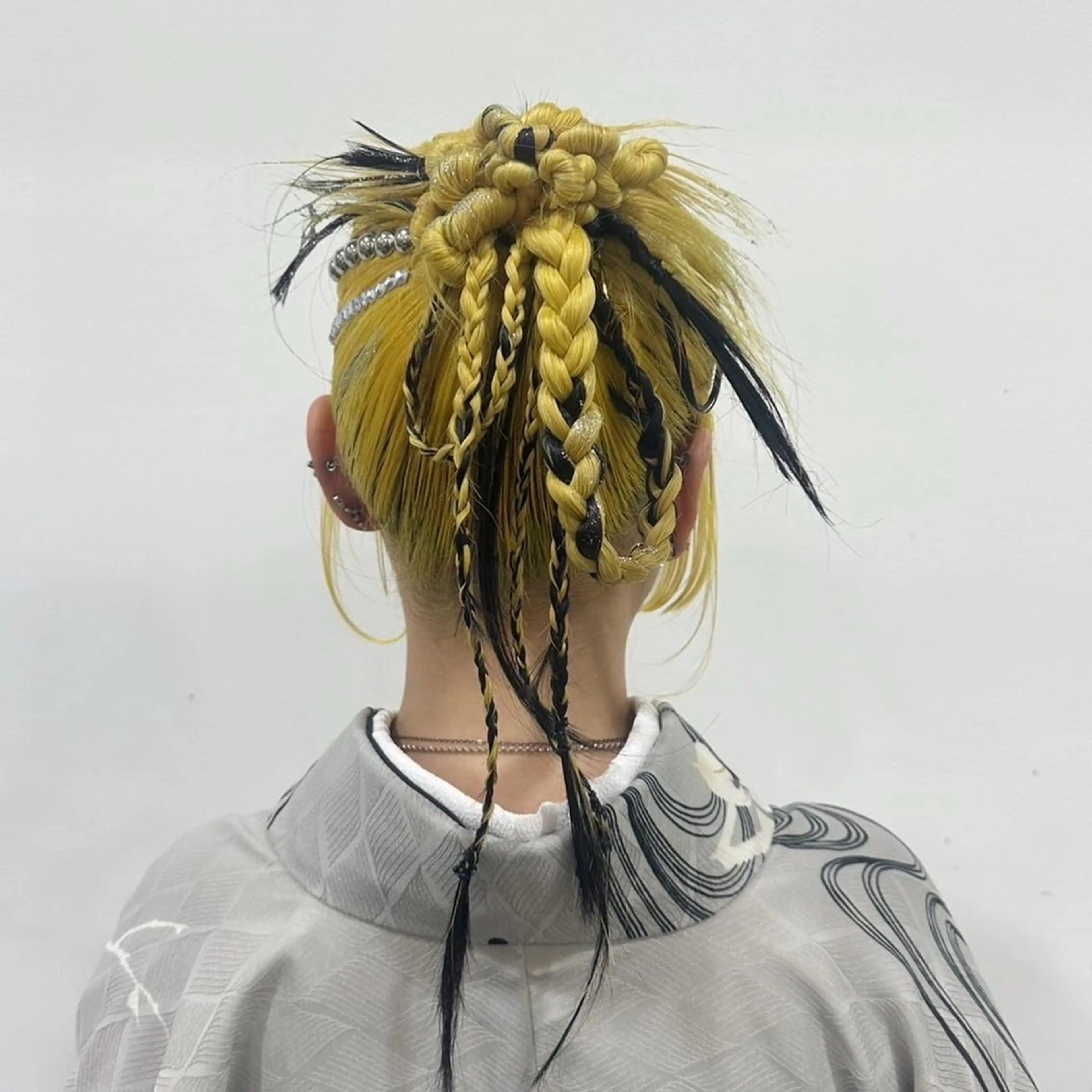 ヘアアレンジ ハイトーン特化 pepe🎀のヘアスタイル