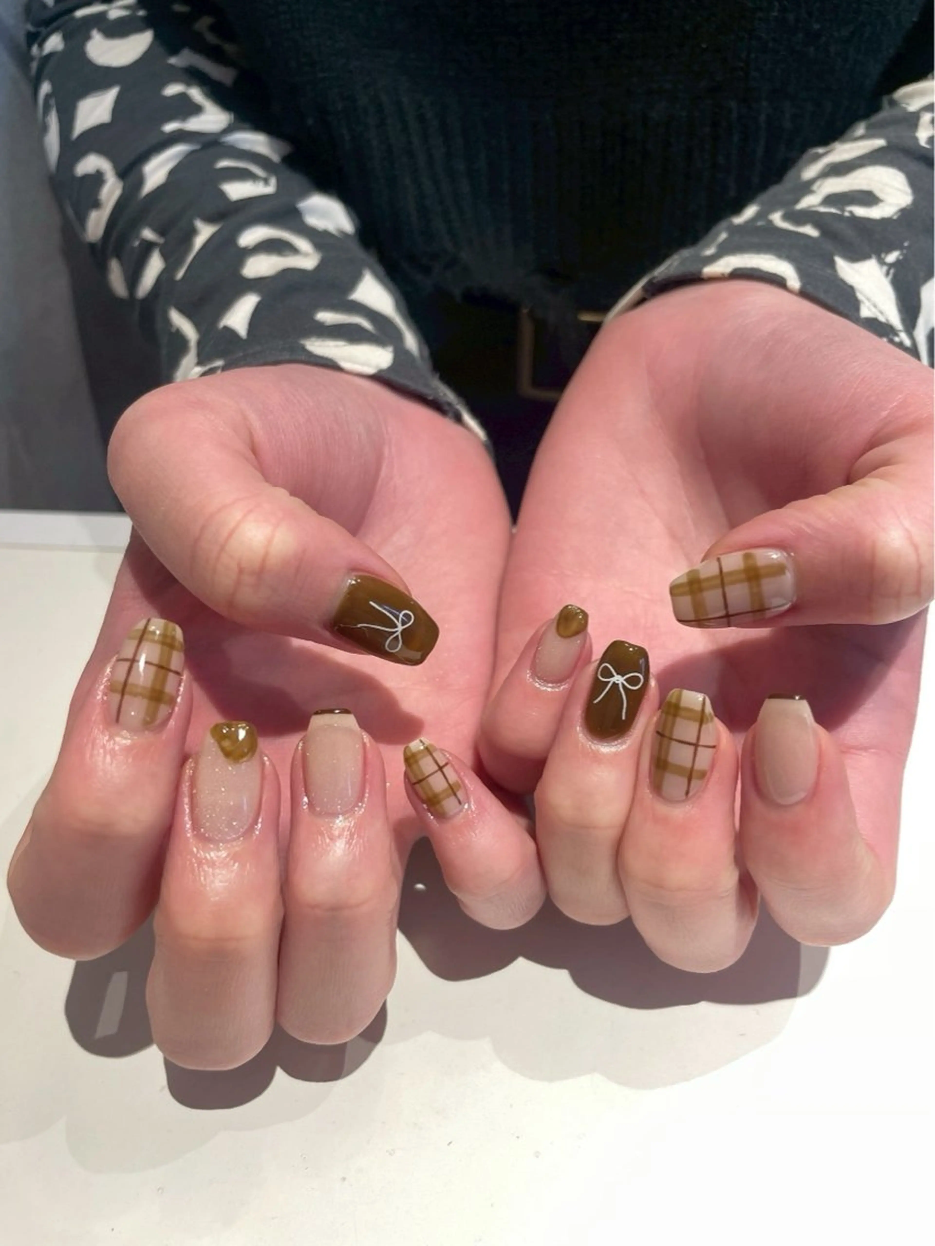 ネイル 高橋 麻里子のネイルデザイン