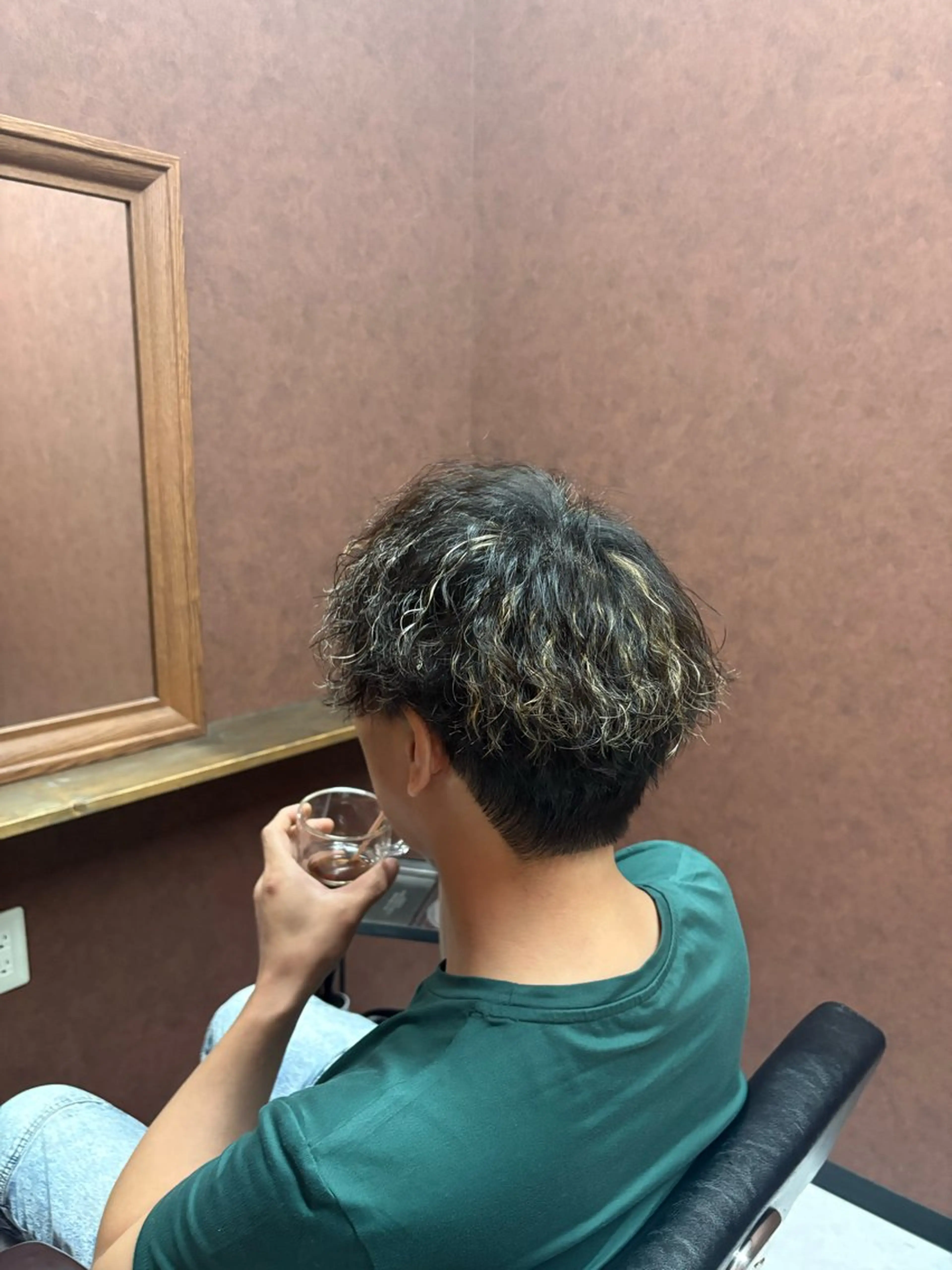 カラー パーマ メンズ メンズブリーチ ブリーチ 抜きっぱなしブロンド カット ヘアカラー パーマ E 難波店 Rei /メンズのヘアスタイル