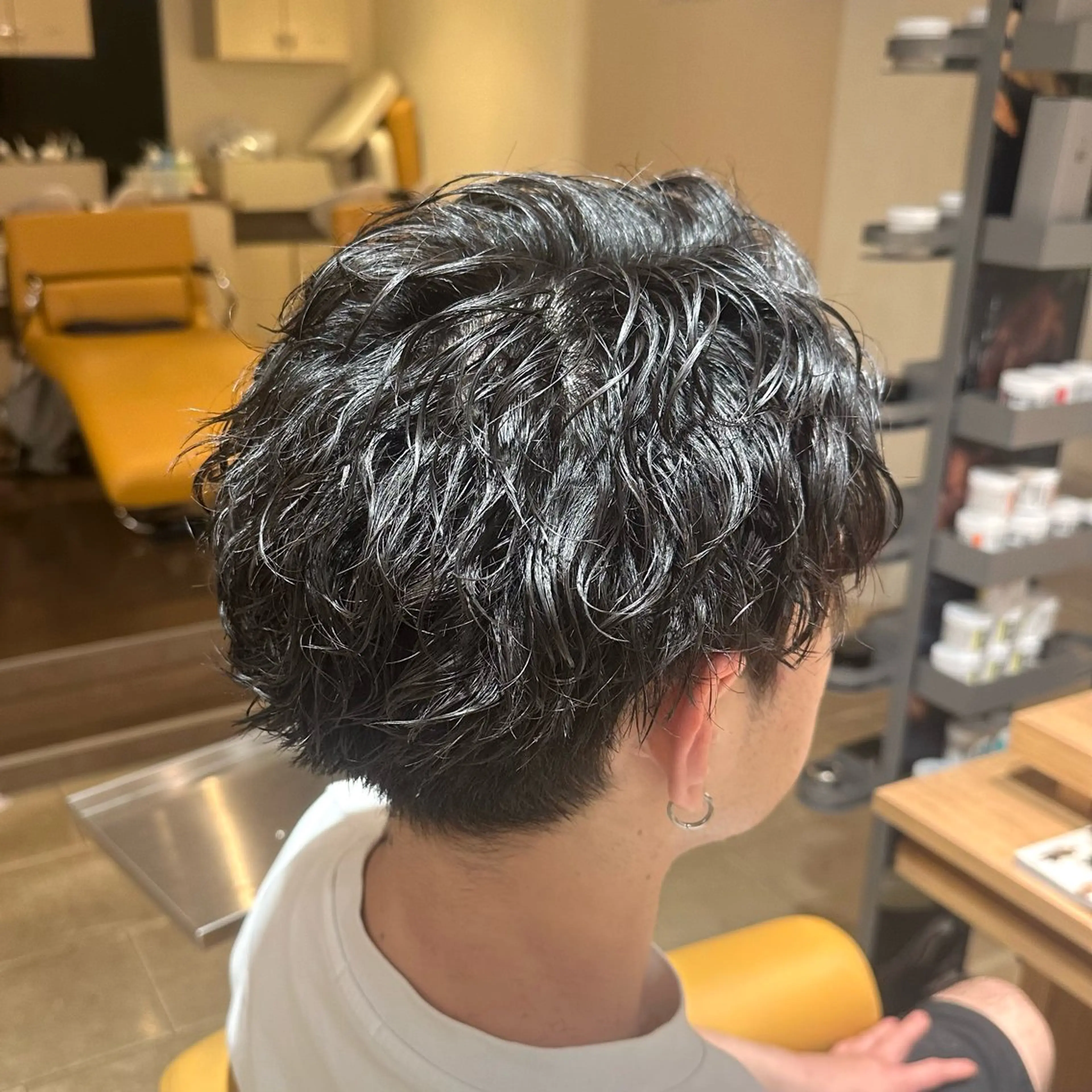 ショート パーマ メンズ メンズパーマ スパイラルパーマ 田中 汰知のヘアスタイル