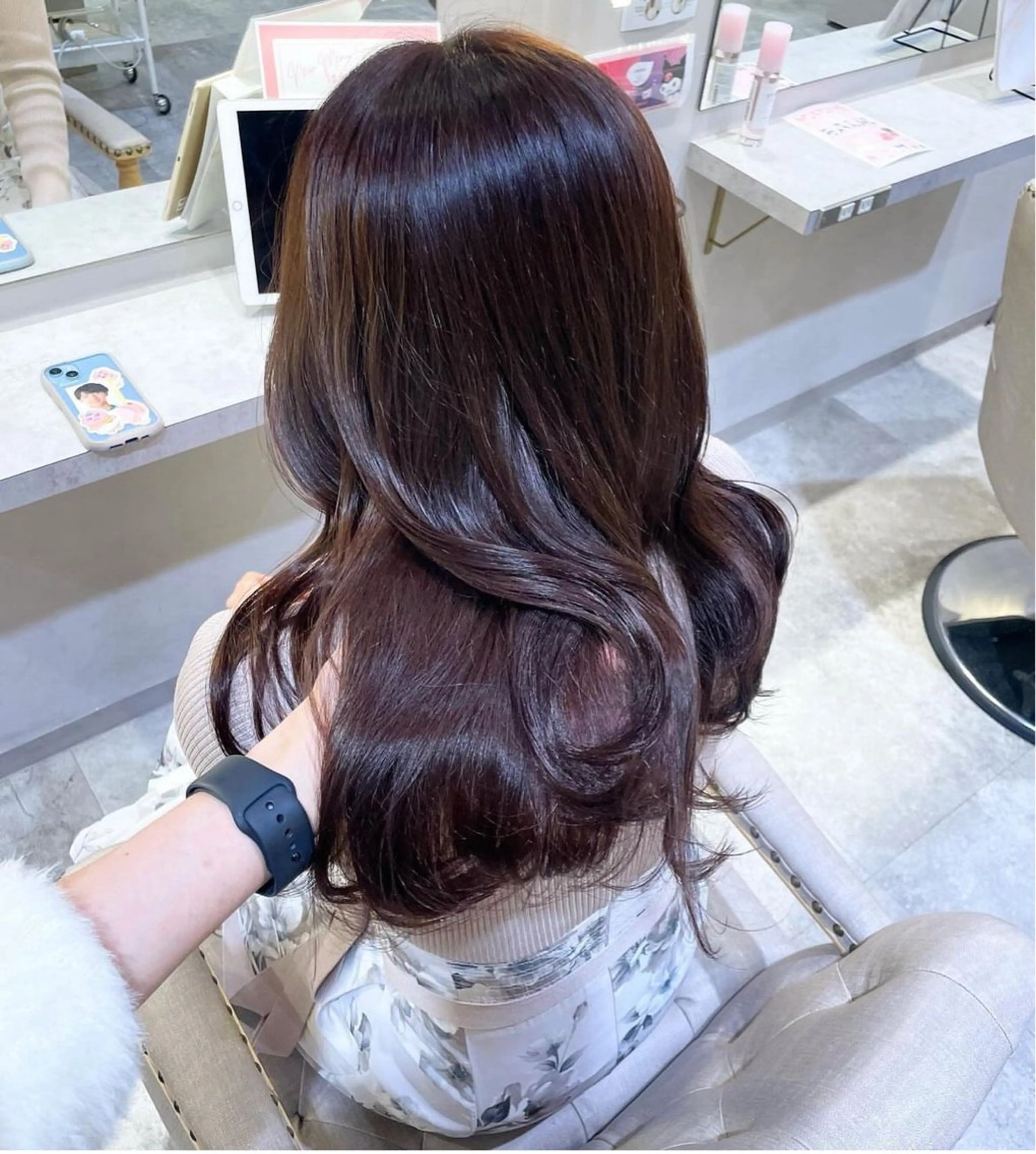 艶カラー＋Aujua4stepトリートメント✨＋マイクロバブル🫧＋ケアプロの写真