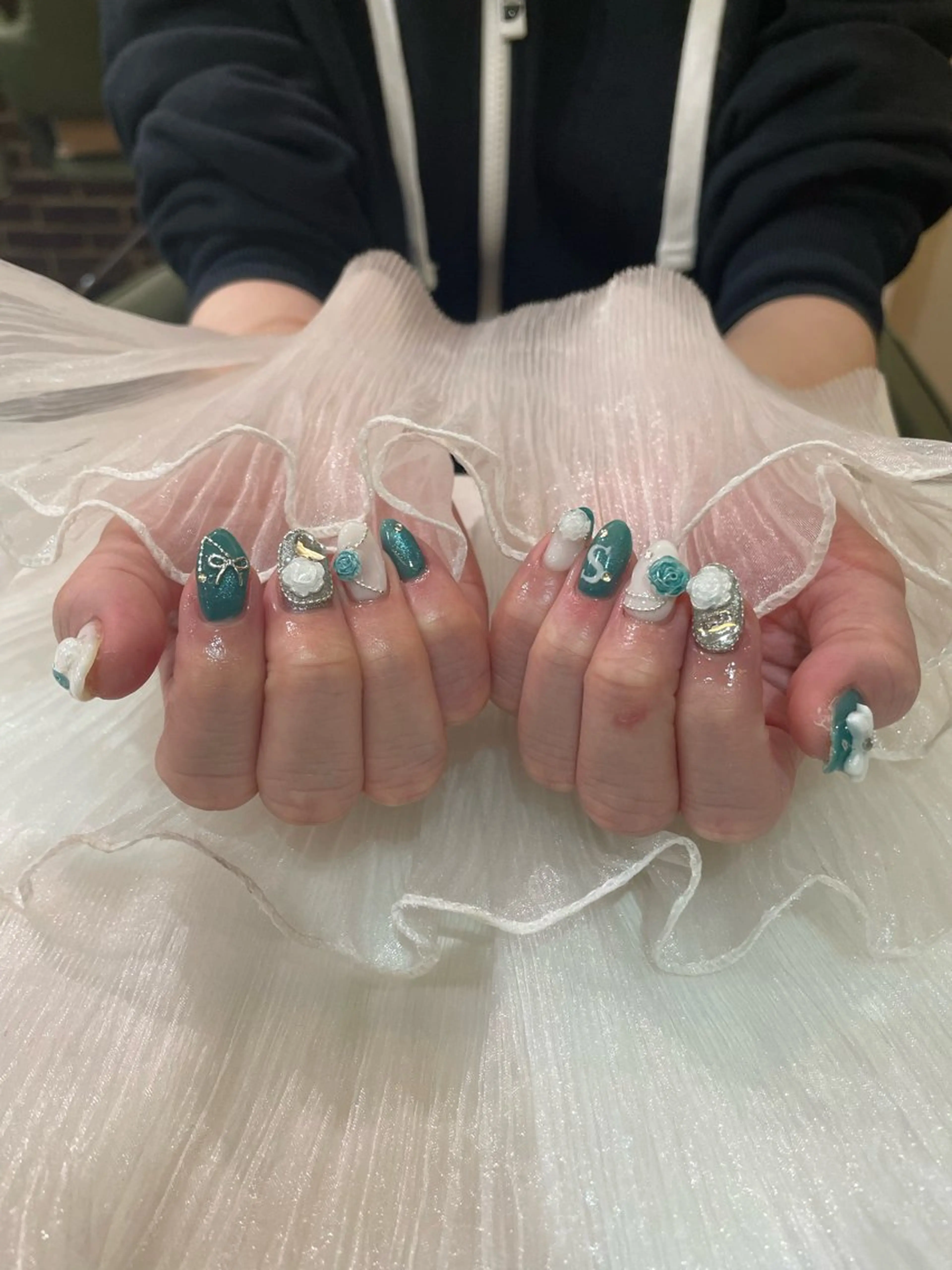 ネイル ‪るか/‪透明感 カラー/アレンジのヘアスタイル