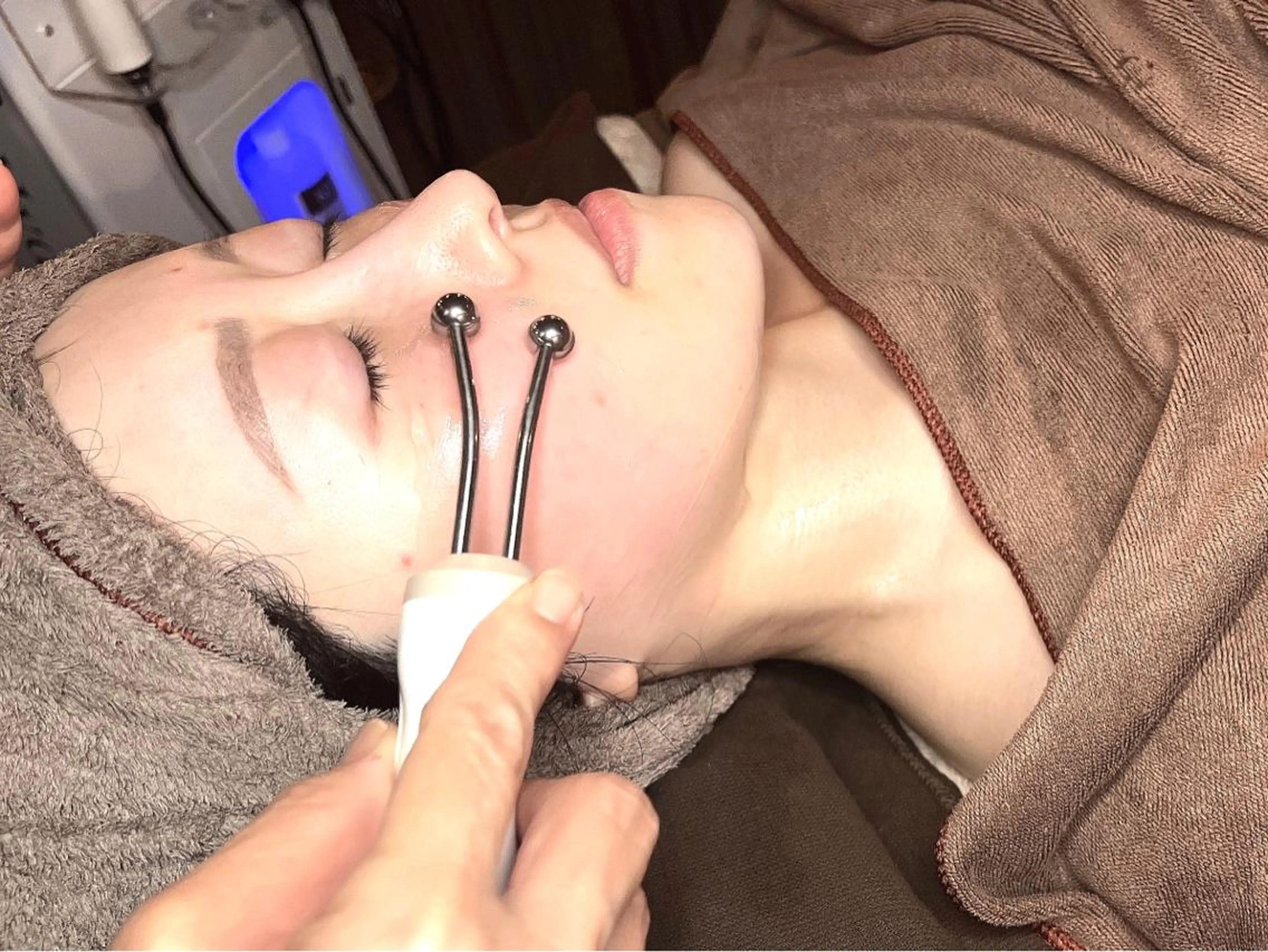 hydro orスクライバー+ＥＭＳ引き締めリフトUP「スッキリ小顔120分」※小顔調整，パック，リンパ流し付きの写真