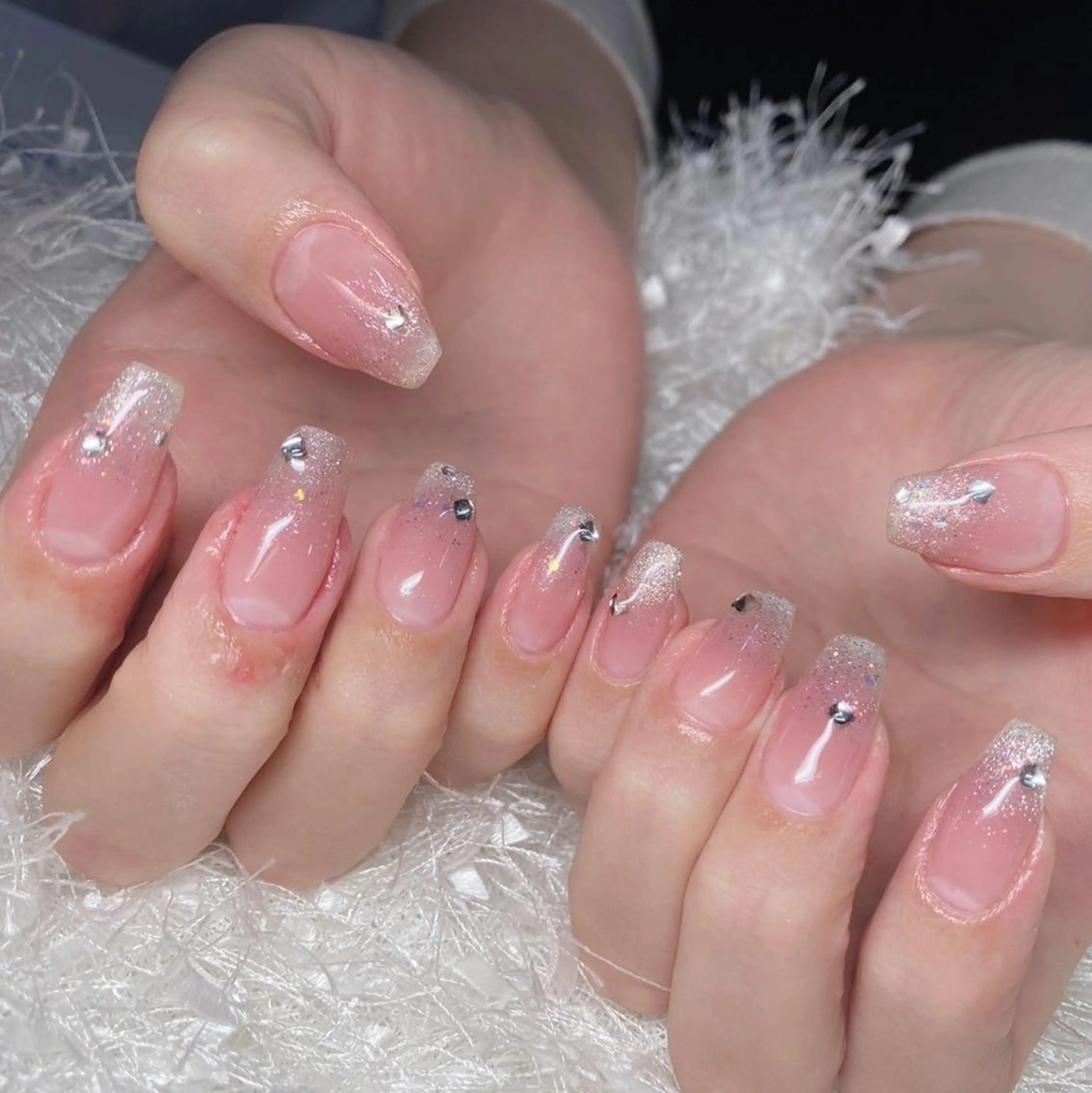 ネイル 長さ出し フレンチネイル ジェルネイル グラデーション 韓国ネイル ハンドネイル Nail&eye Belire 新宿のネイルデザイン