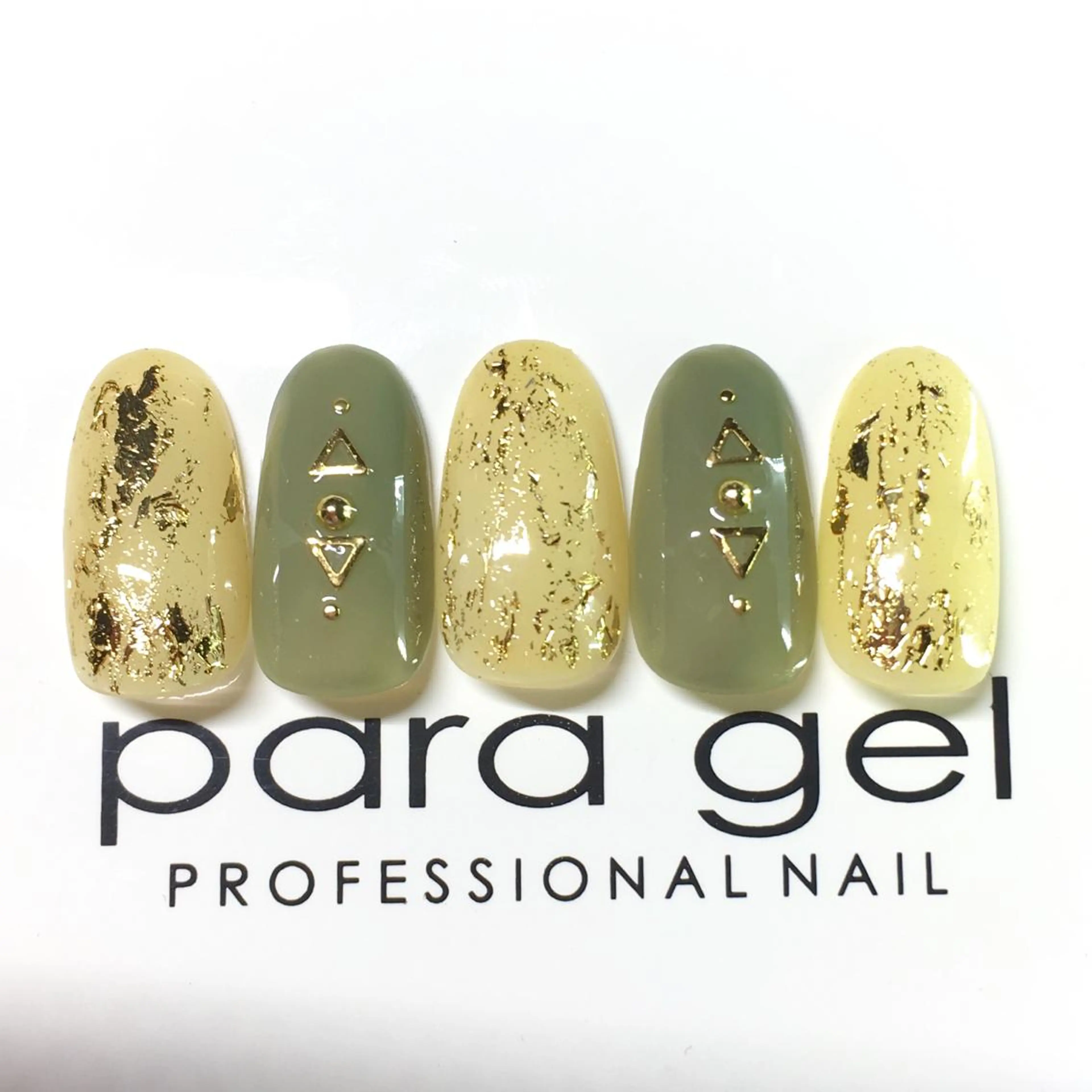 ネイル フットネイル ジェルネイル ミラーネイル パラジェル バレンタイン ハンドネイル clover nailのネイルデザイン