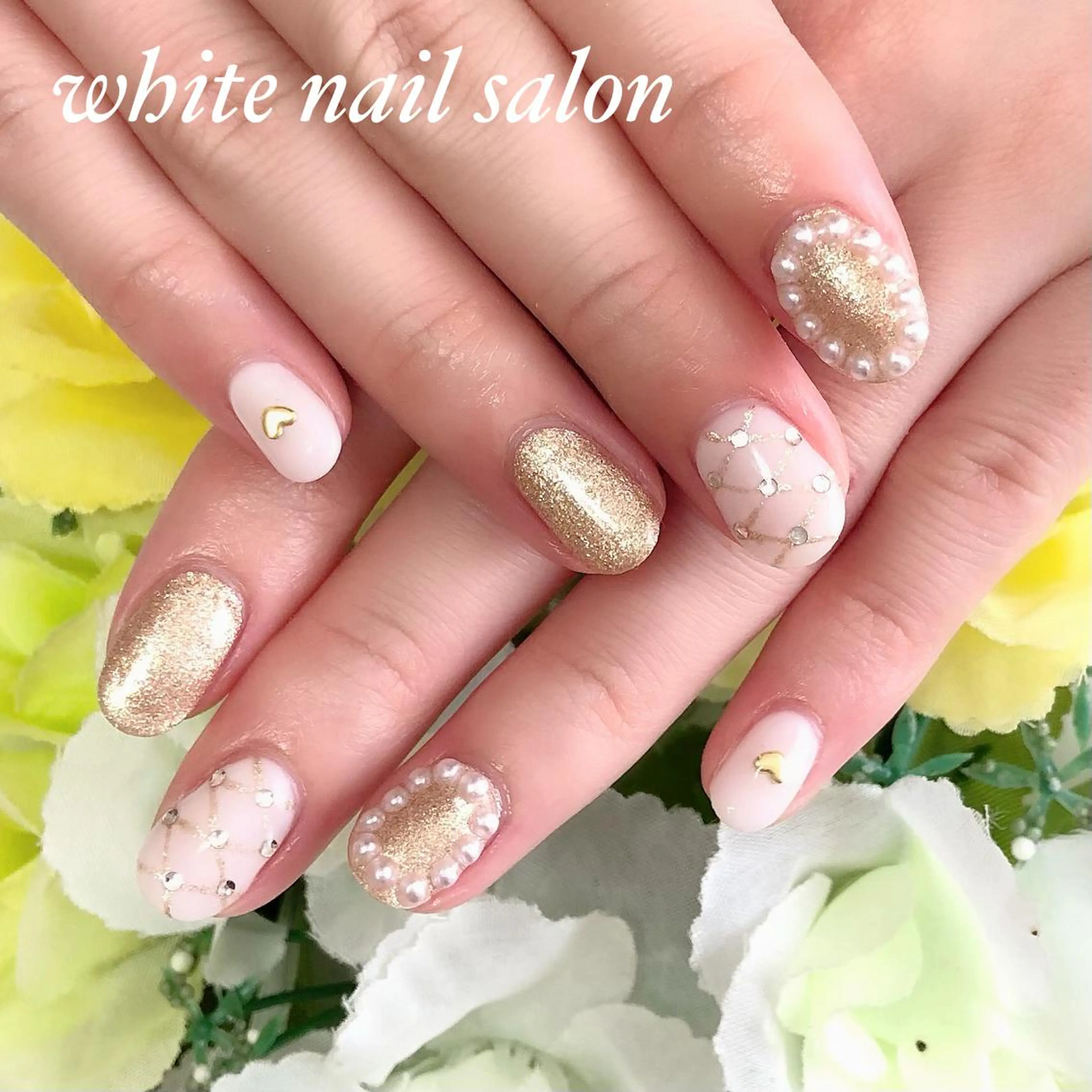 ネイル アートネイル フレンチネイル ジェルネイル ハードジェル 持ち込み ハンドネイル white nail salonのネイルデザイン