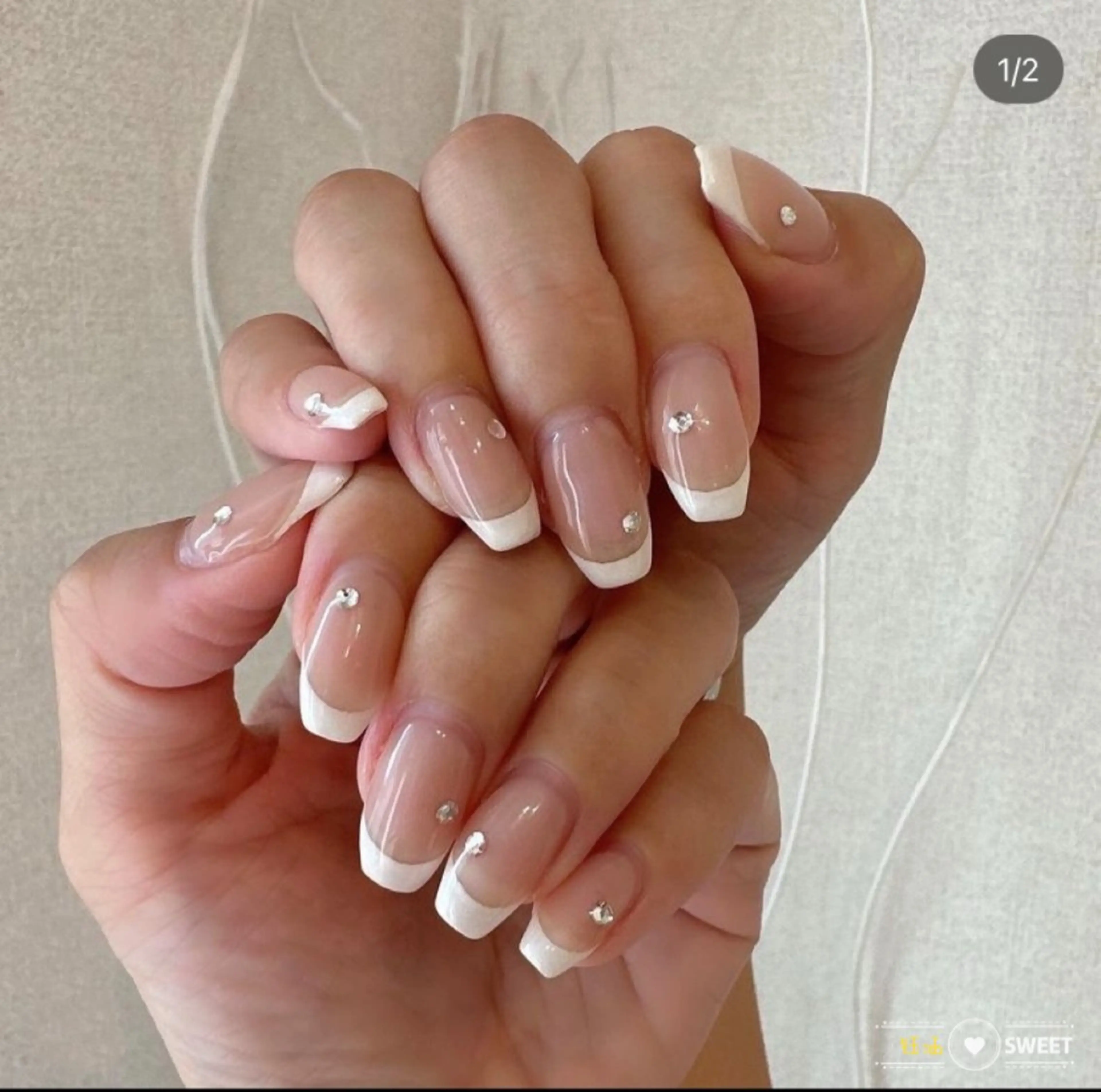 ネイル フレンチネイル ストーンネイル ハンドネイル エクラNailサロン ミオのネイルデザイン