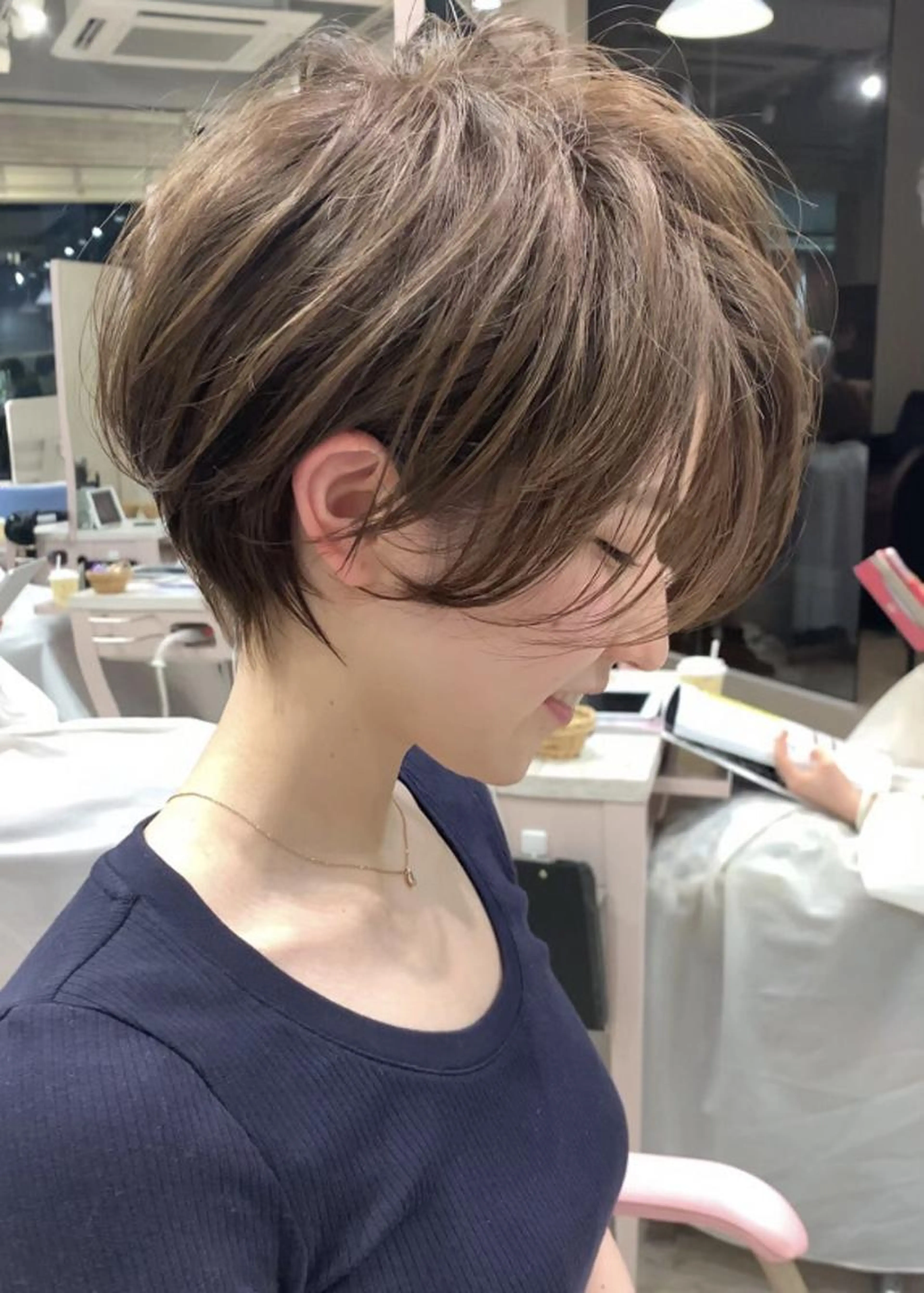 【女性ショートヘア限定】sns用動画撮影【顔出し必須】メッシュキャップ練習モデルの写真