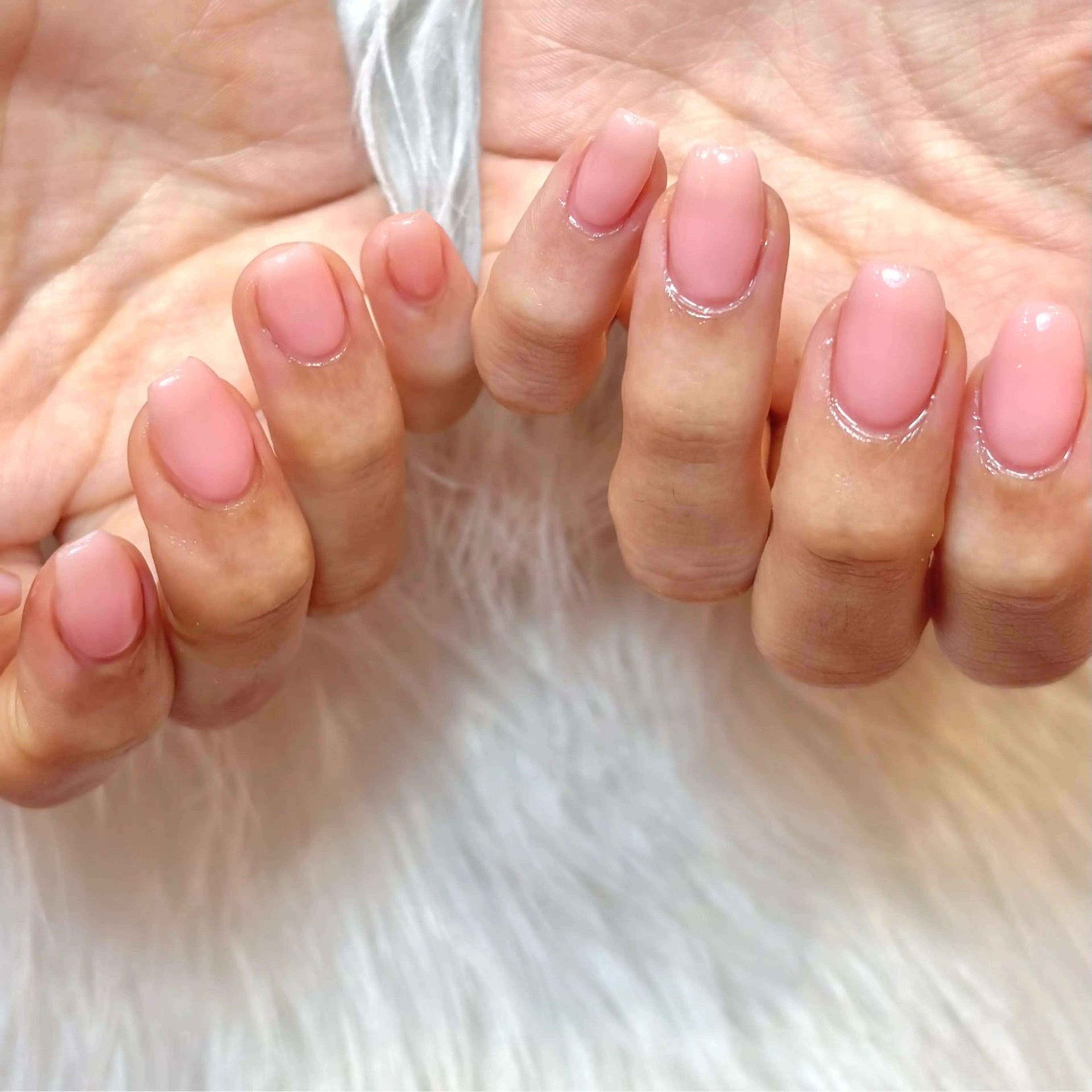 ネイル ワンカラーネイル シンプルネイル Lib VALLA Aoiのネイルデザイン