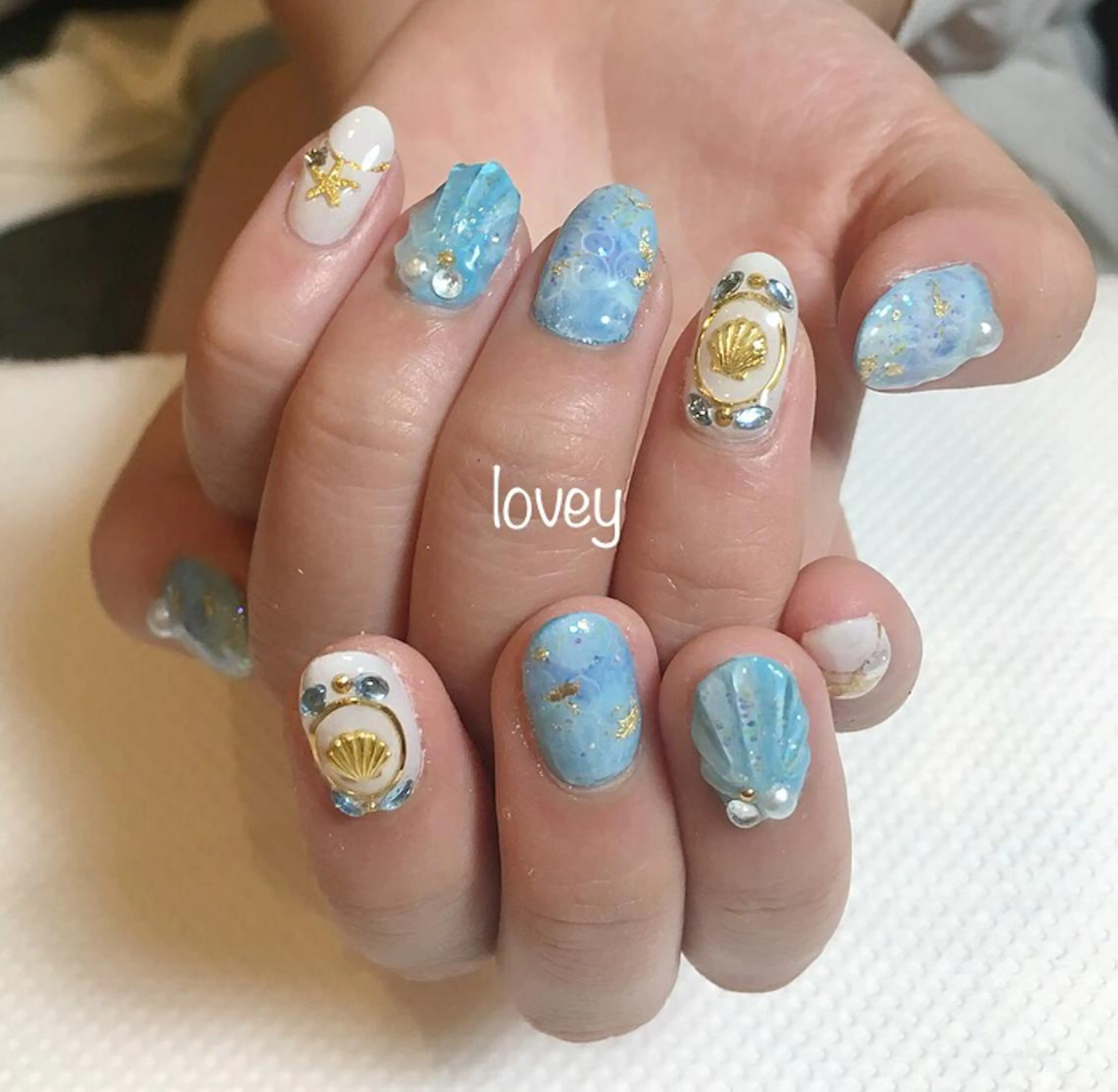 ネイル プライベートサロン loveyのネイルデザイン