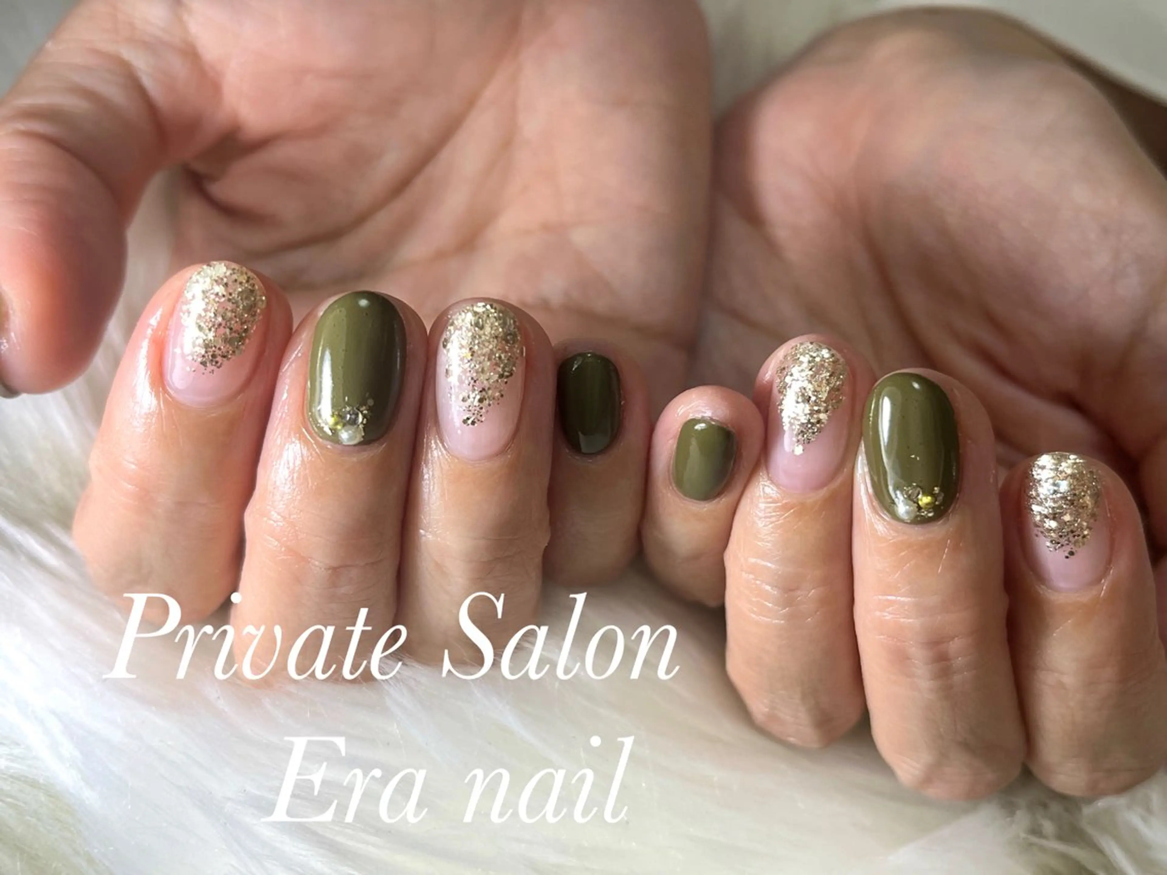 ネイル グラデーション ラメ(グリッター) ラメグラデーション ワンカラーネイル ハンドネイル Era nailのネイルデザイン