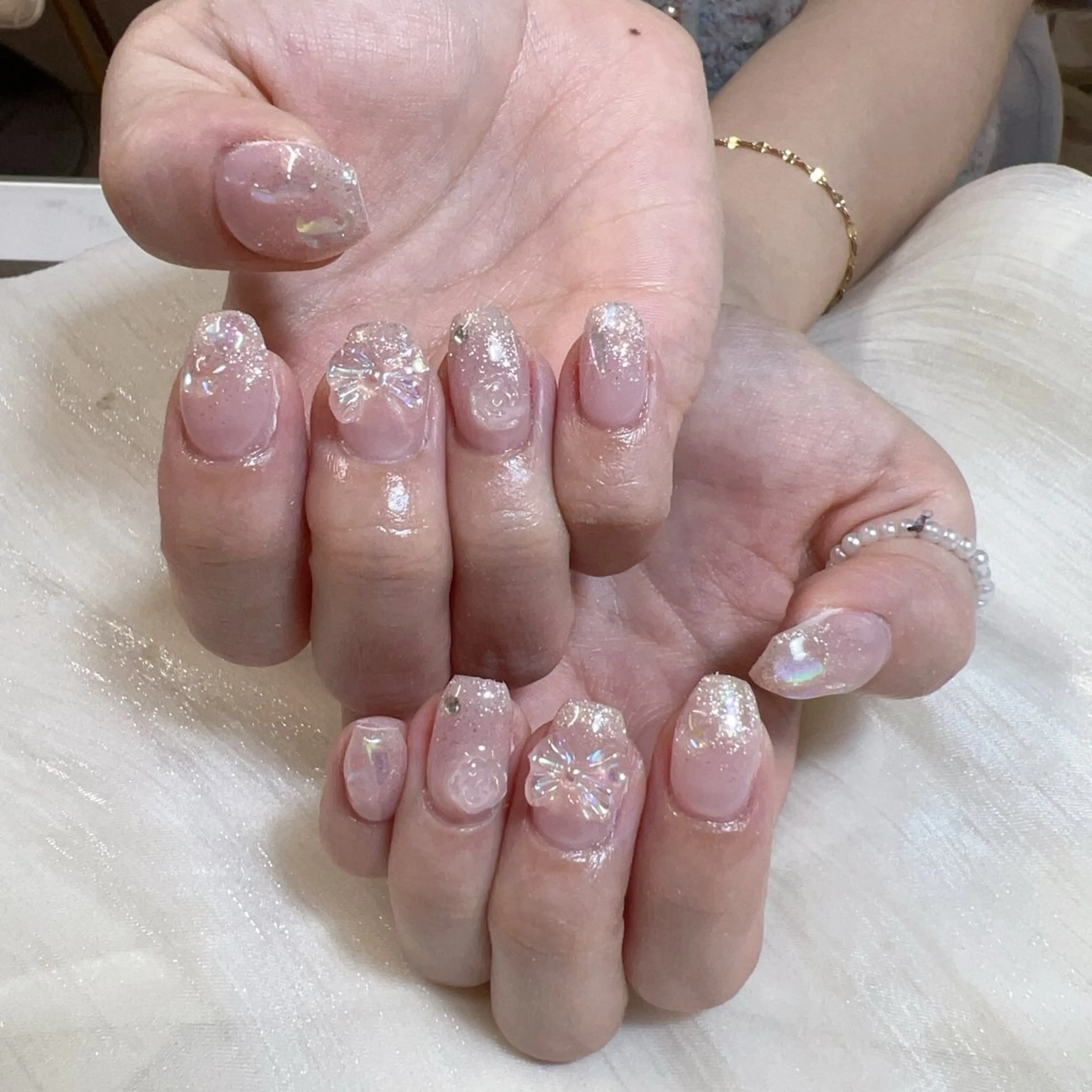 ネイル ハンドネイル 🎀nana🫧 ワンホンネイル🎀のネイルデザイン