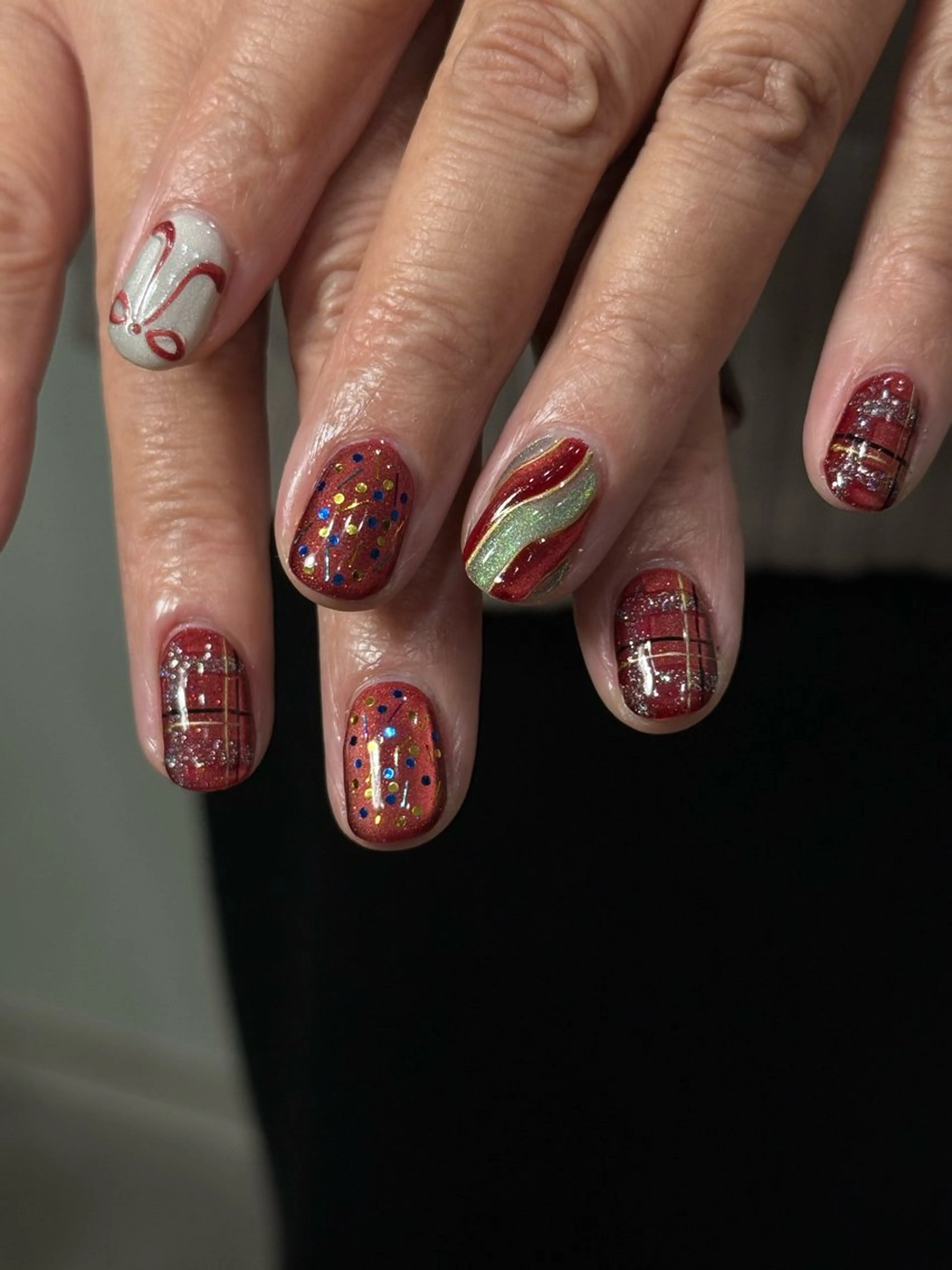 ネイル neouv所属・NEOUV_ mikuのネイルデザイン