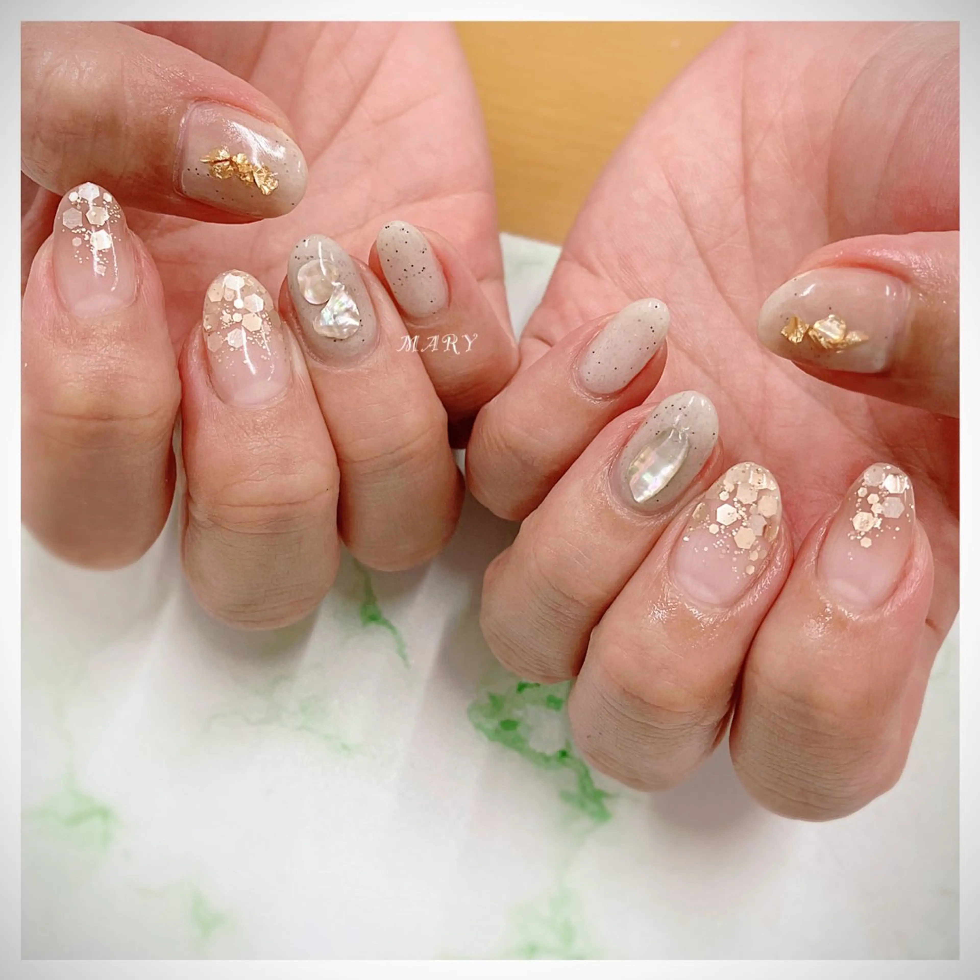ネイル グラデーション ニュアンスネイル ハンドネイル Mary nail所属・Mary nail .narumiのネイルデザイン
