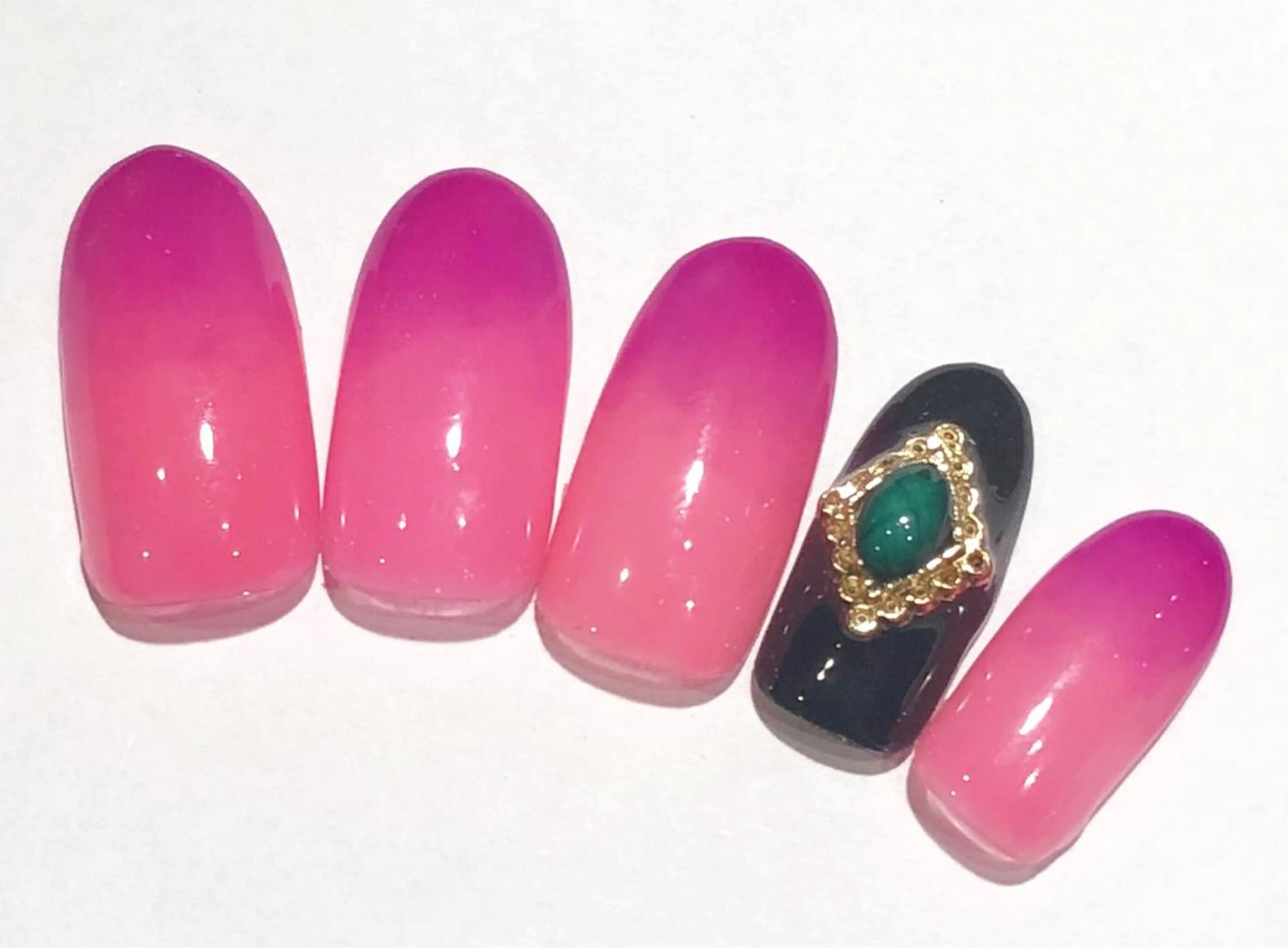 ネイル amour 平塚所属・amour 平塚店のネイルデザイン