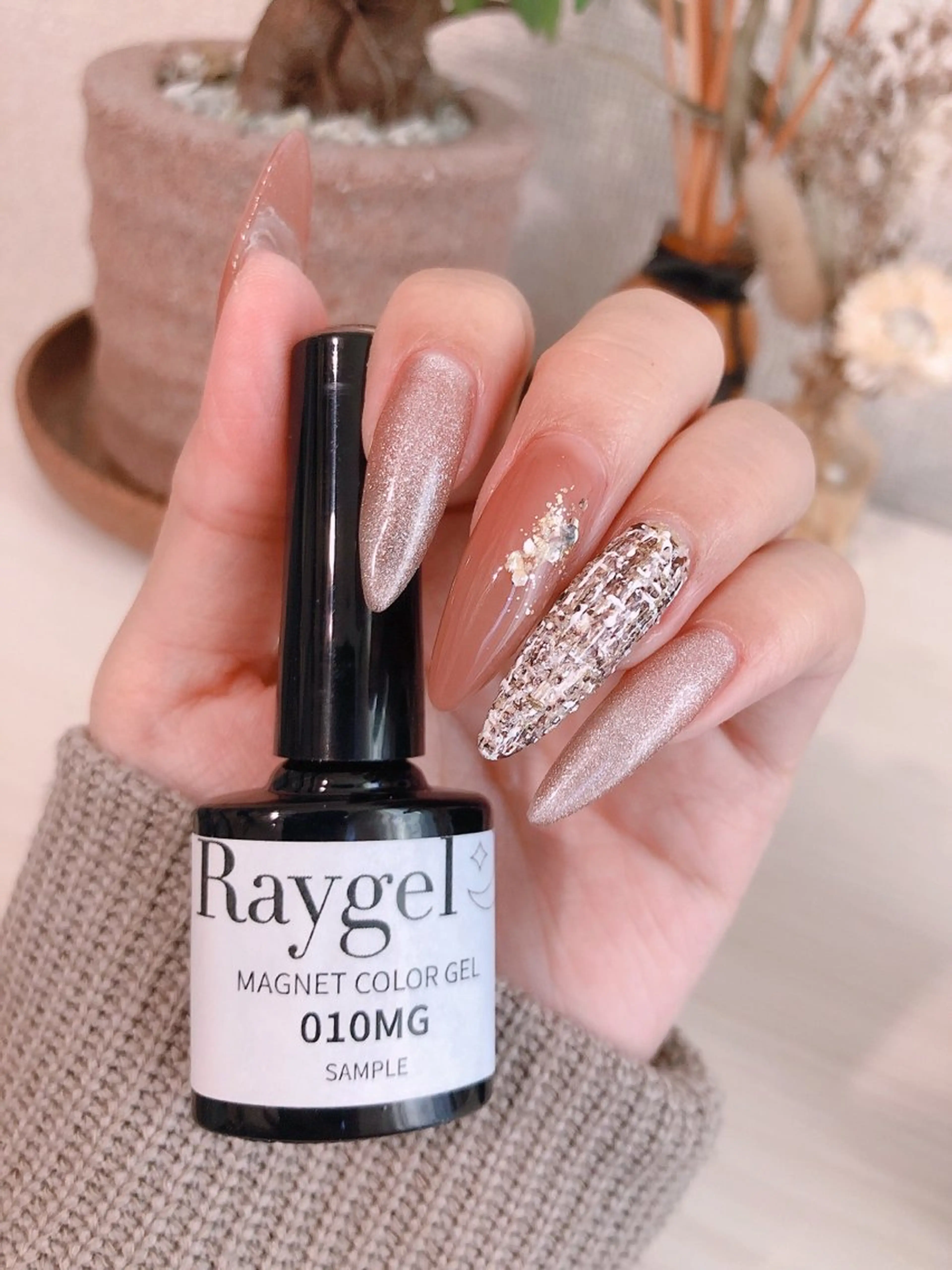 ネイル ナナイチゼロ I.Naoのネイルデザイン