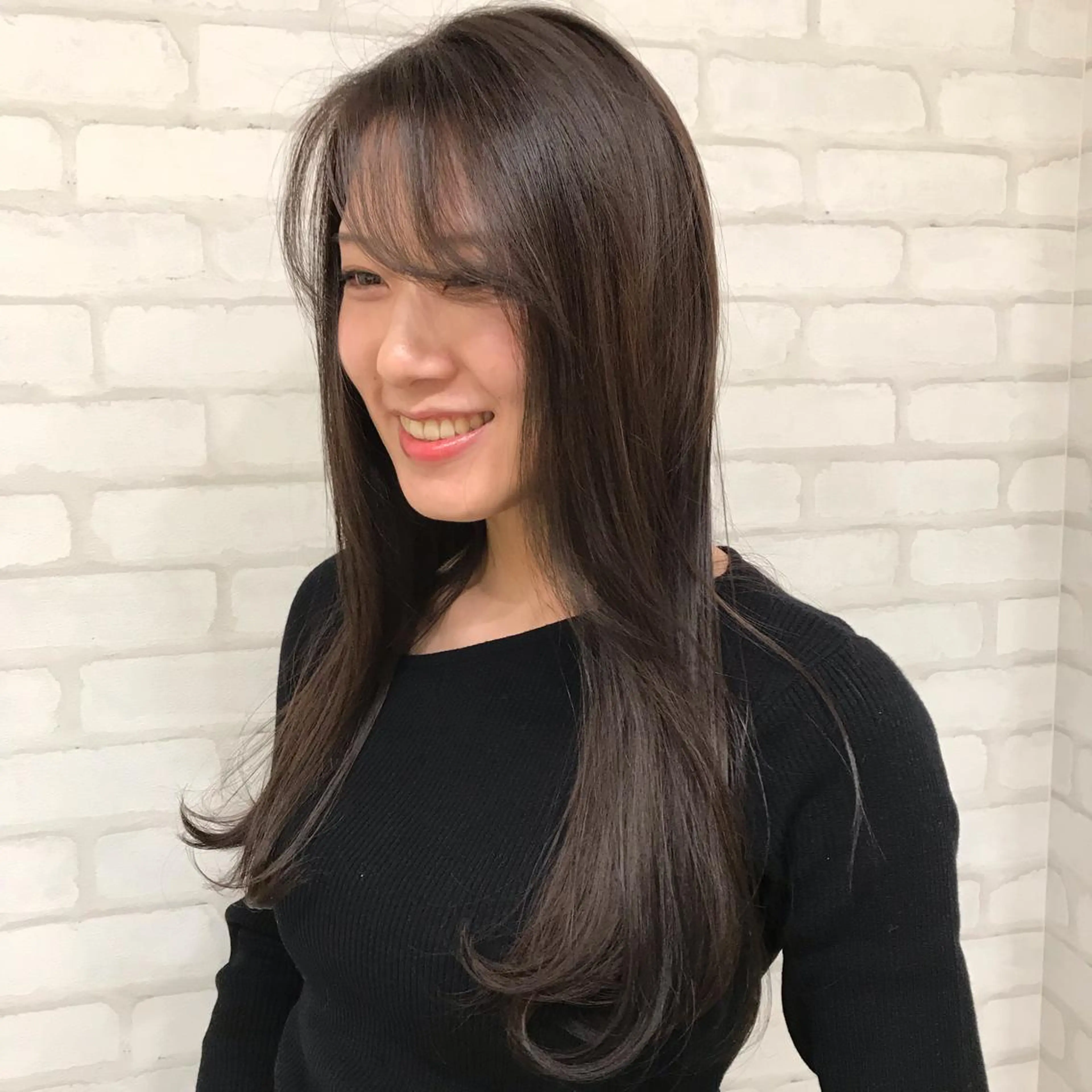 ロング カラー トリートメント abilita AZUSAのヘアスタイル