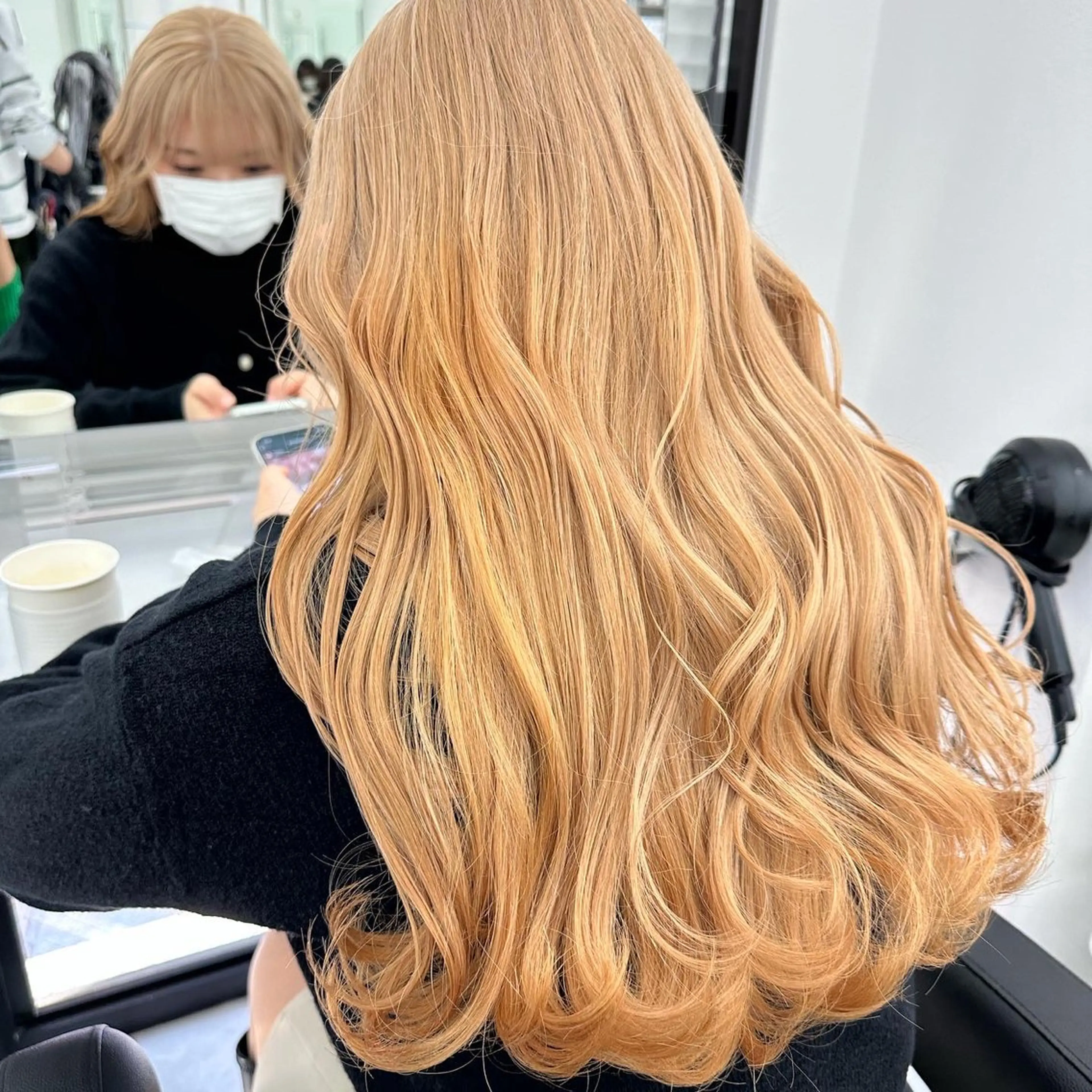 ロング カラー ダブルカラー 韓国レイヤーKYONのヘアスタイル