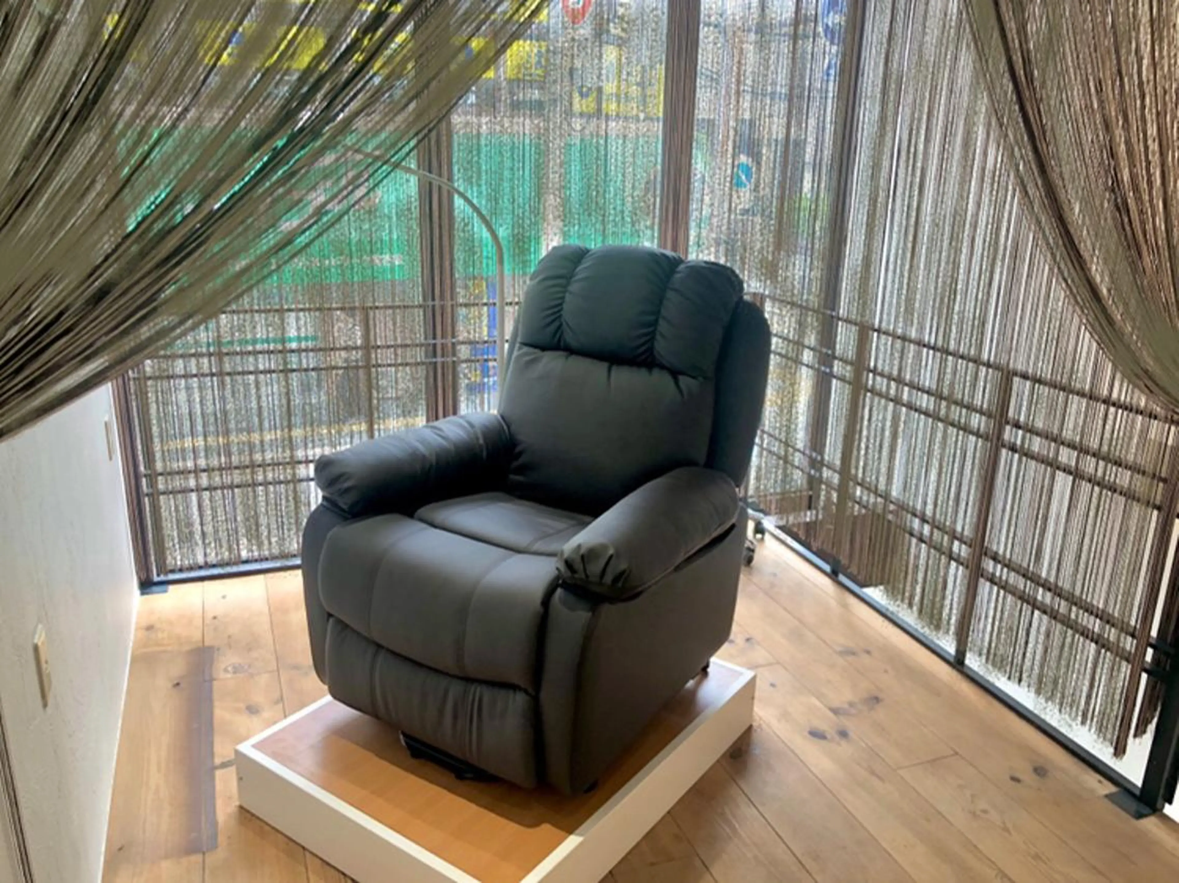 マツエク・マツパ ECLORE 【エクロール】所属・ECLORE エクロールのマツエク・マツパデザイン