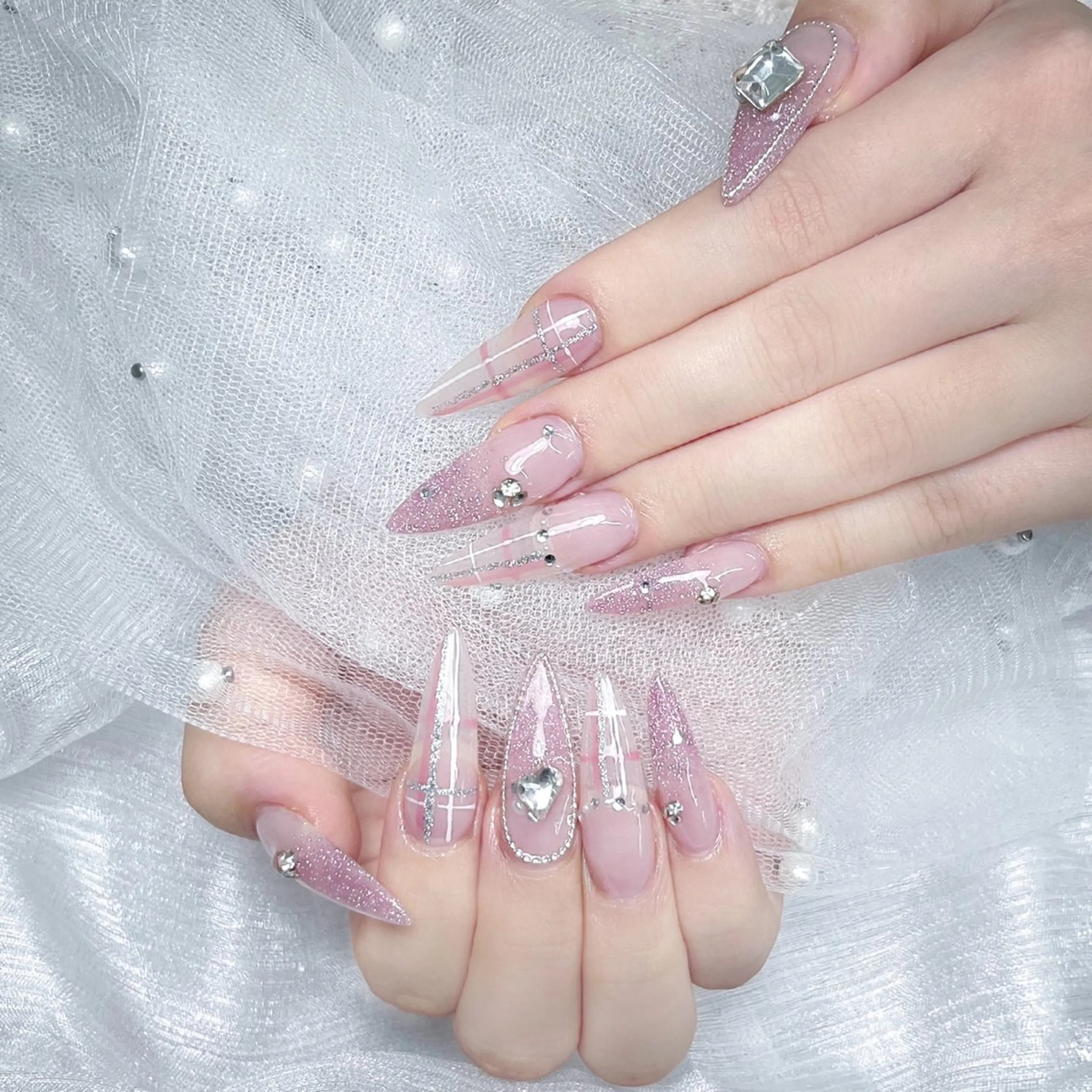 ネイル 韓国ネイル ロングネイル マグネットネイル シンプルネイル ワンホンネイル ハンドネイル JOSIE nail studioのネイルデザイン