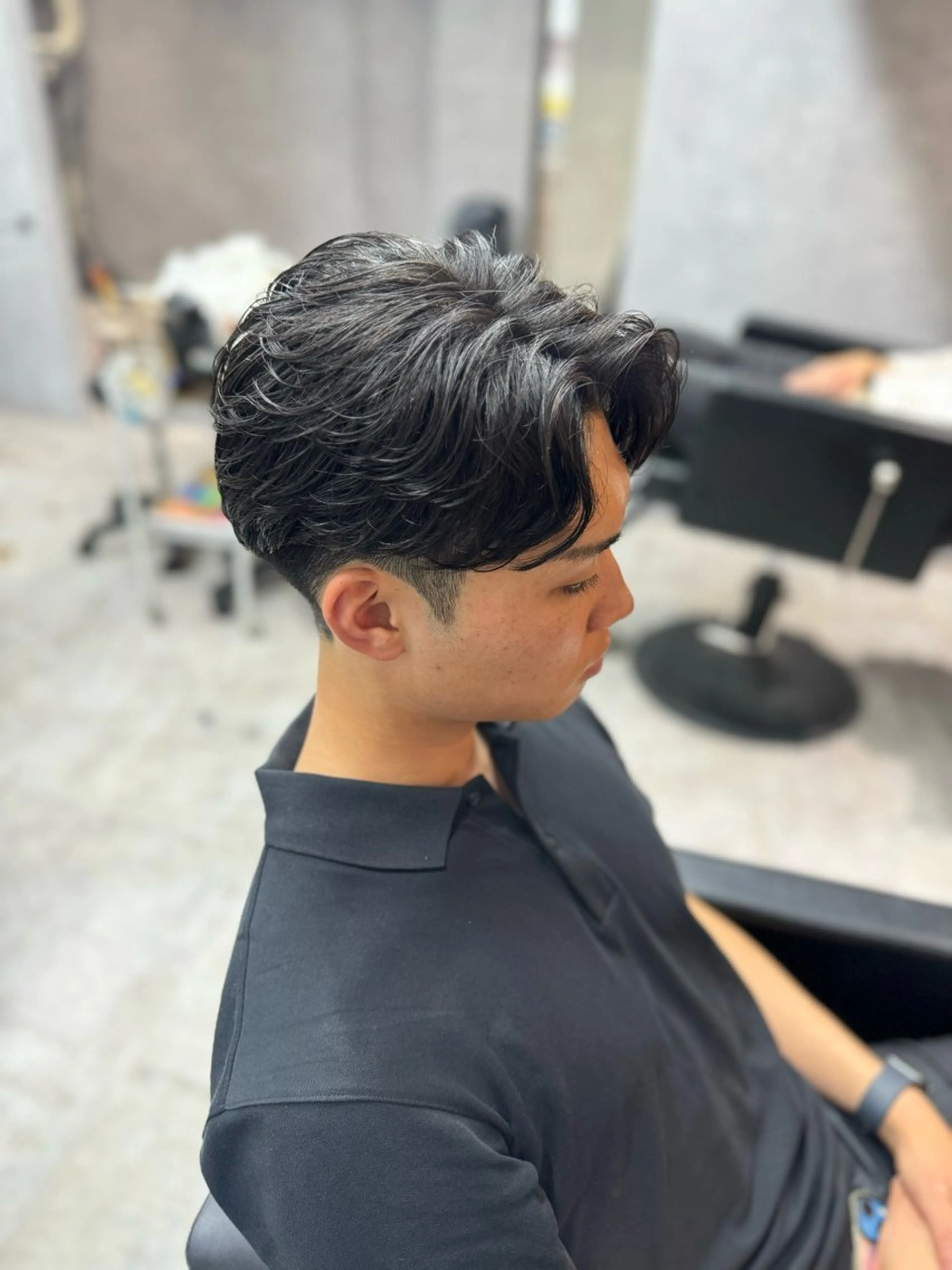 🔴【ご新規様限定】メンズカット＋フェザーパーマor毛流れパーマ🔥オーダー爆増中！横から見ても綺麗なシルエットに！の写真