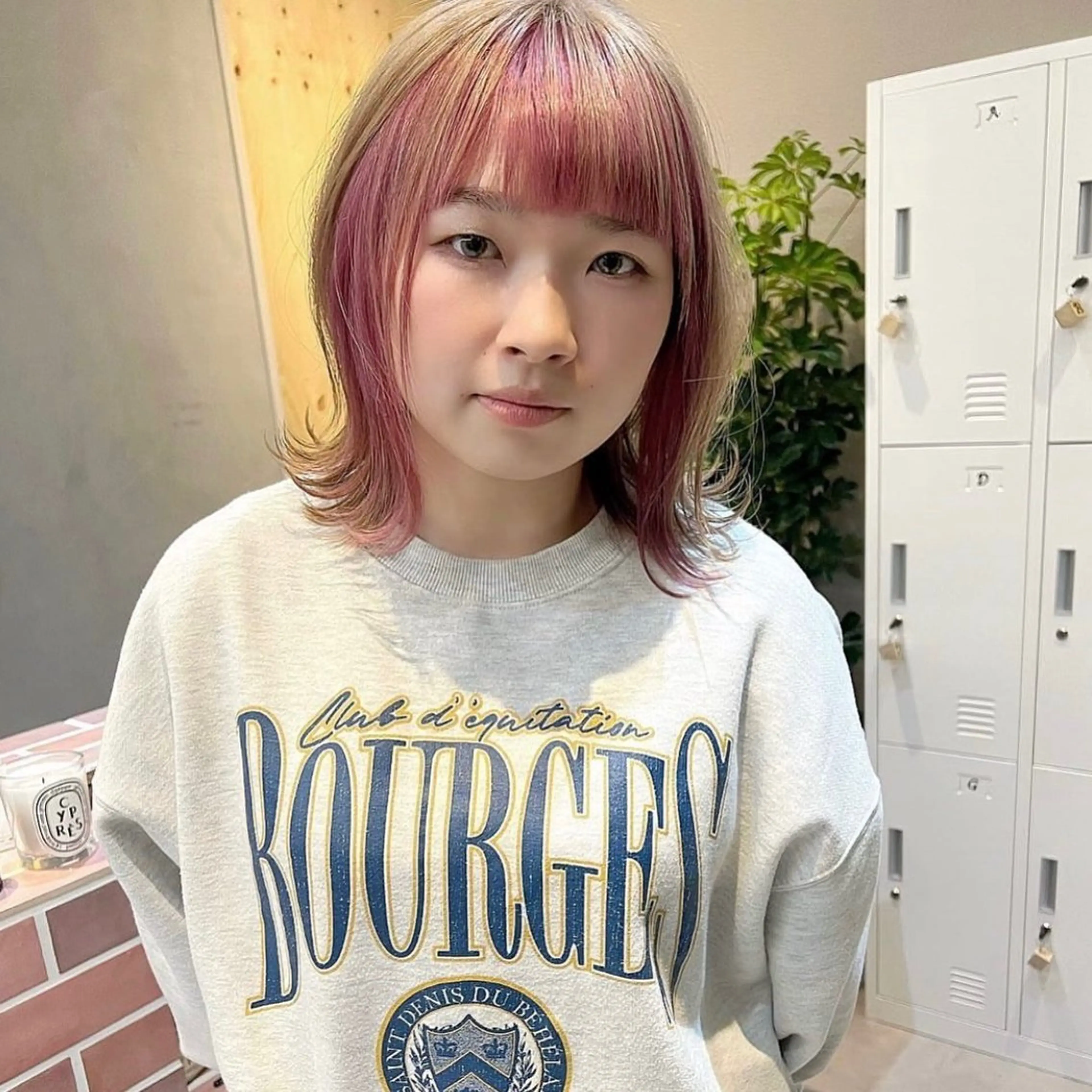 ミディアム カラー cope'u  emu所属・cope'u moneのヘアスタイル