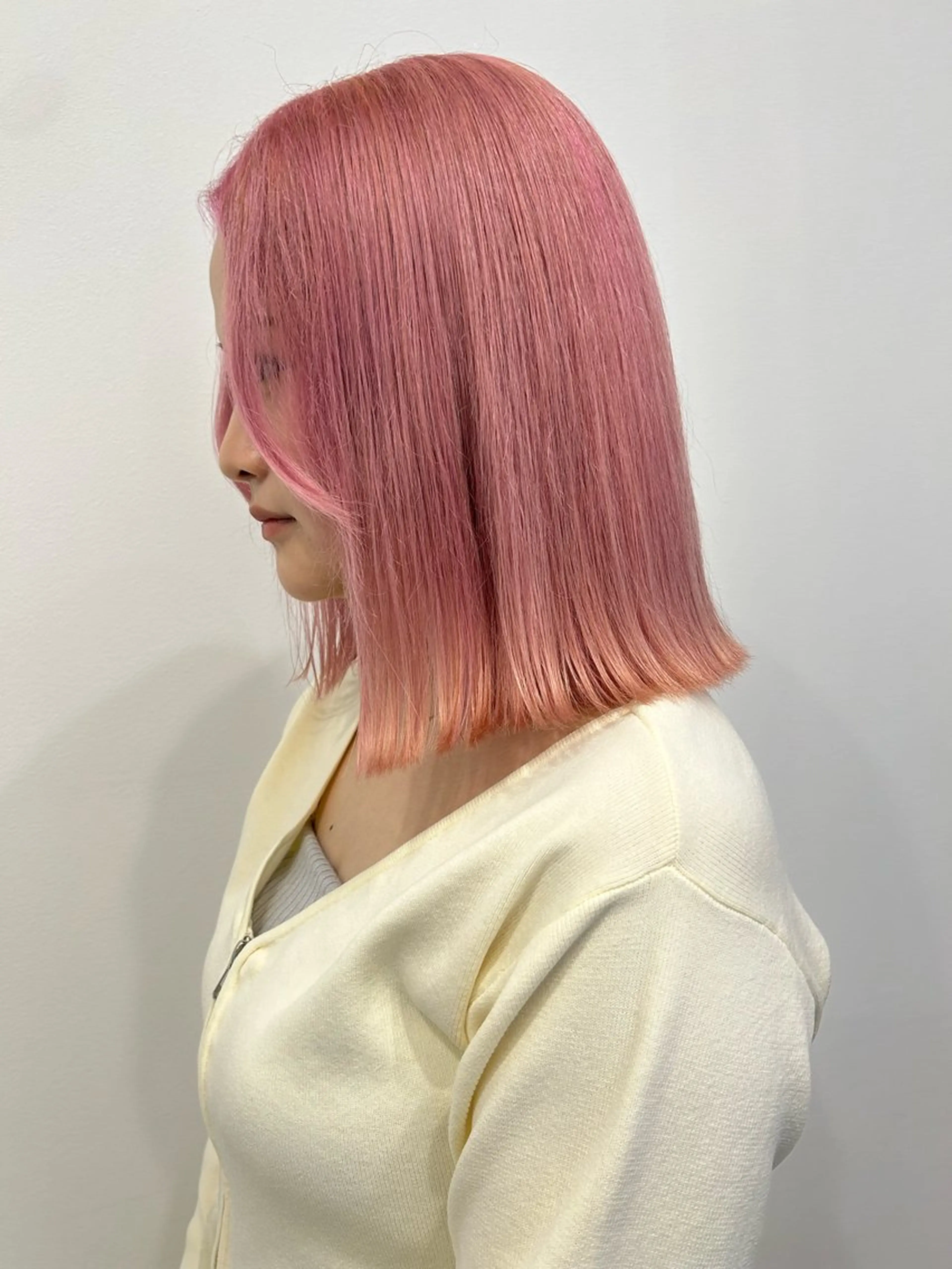 ショート カラー ブリーチ QUON.伊勢崎店所属・ブリーチ＆ハイトーン 歌 心のヘアスタイル