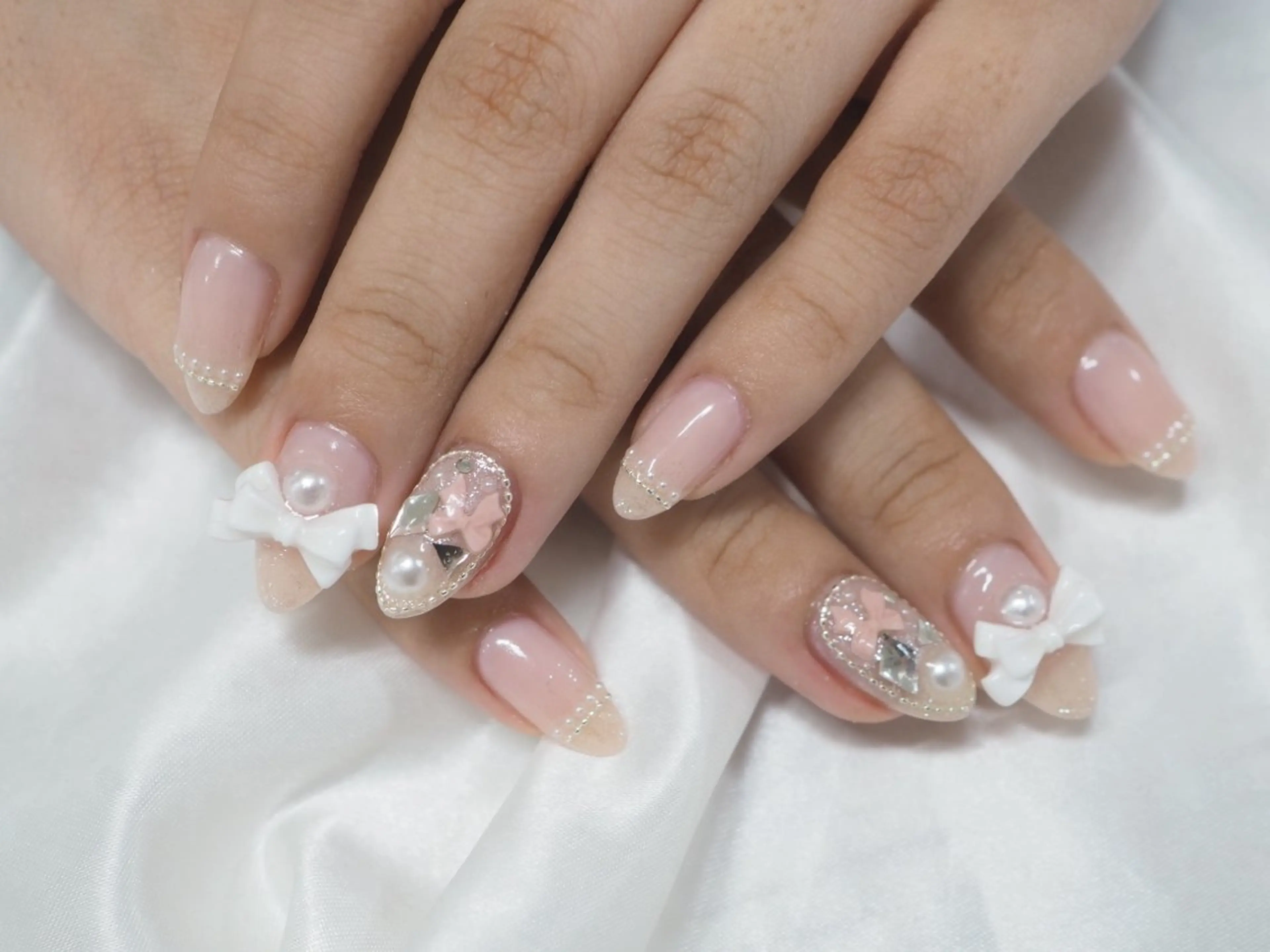 ネイル ハンドネイル 中江 彩芽のネイルデザイン