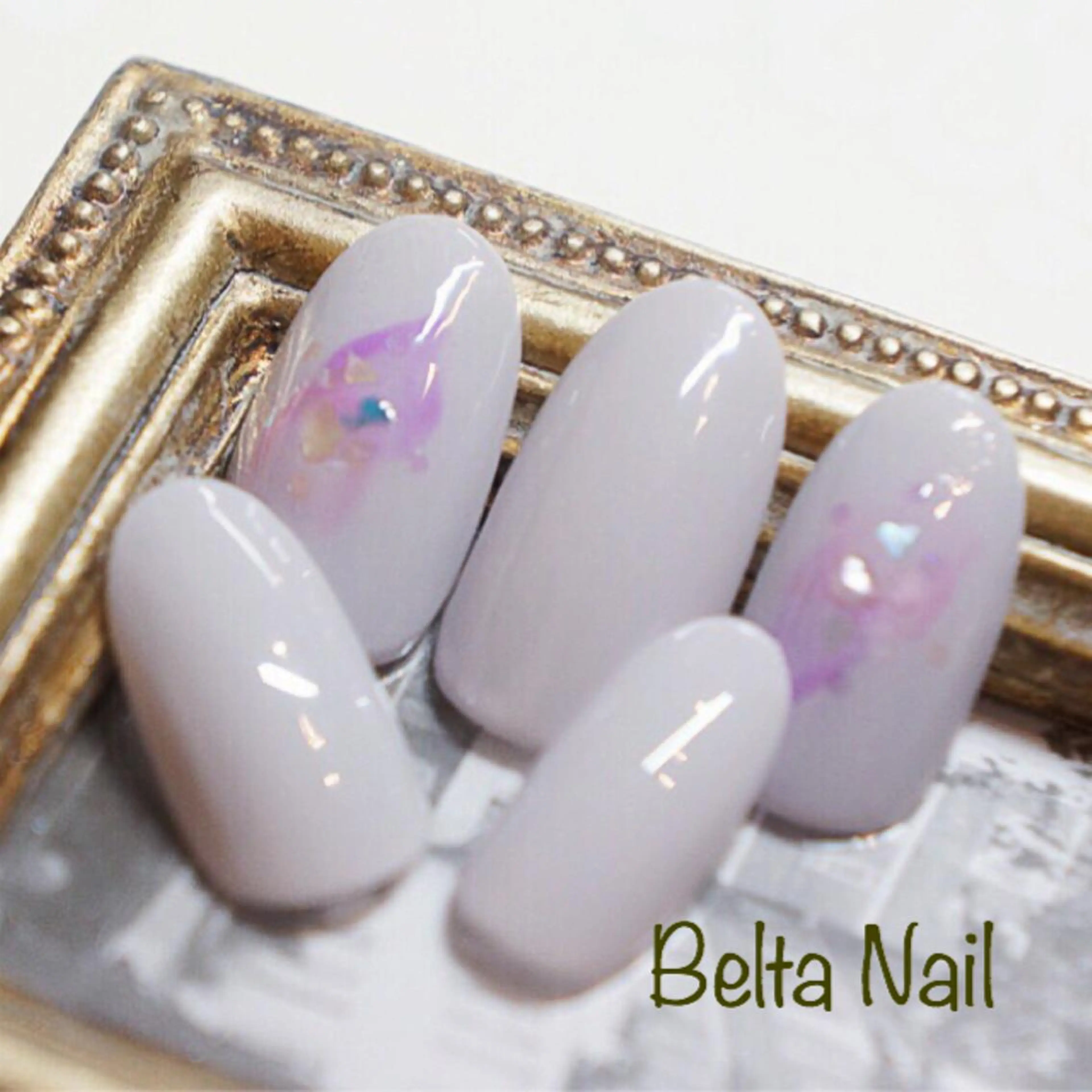 ネイル アートネイル ストーンネイル BELTA NAILのネイルデザイン