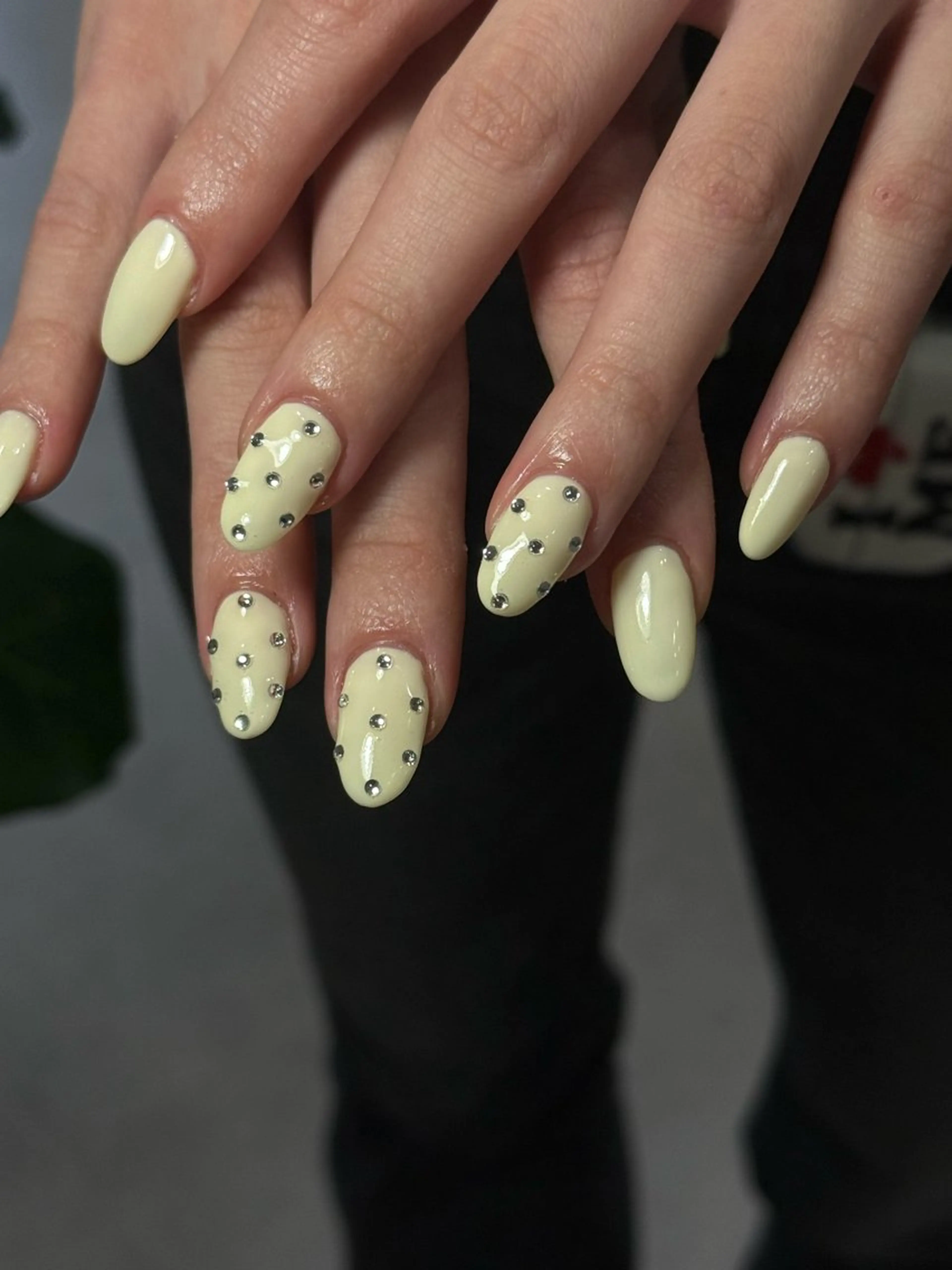 ネイル neouv所属・NEOUV_ mikuのネイルデザイン