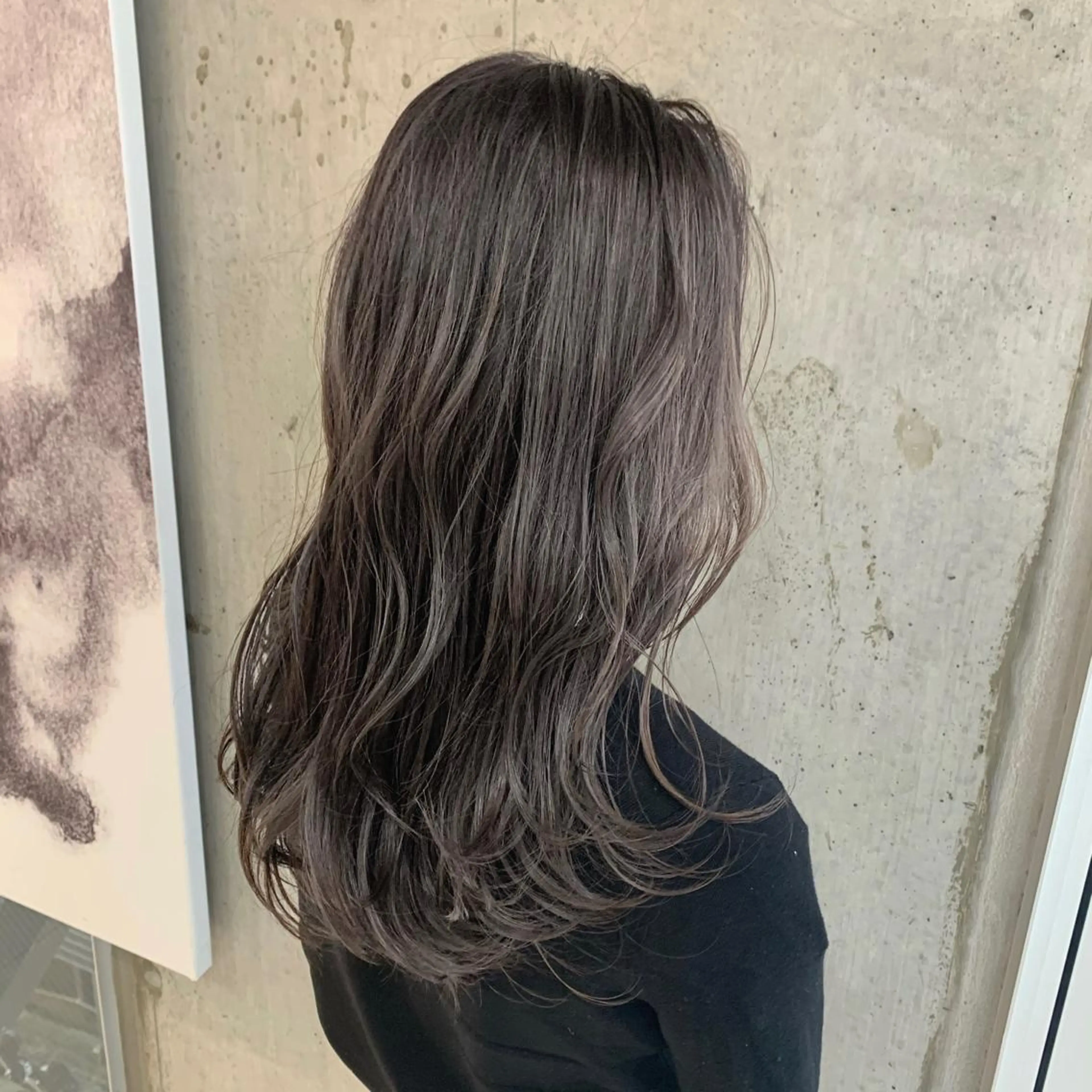 セミロング セミロングパーマ アッシュ ボブ ハイライト 似合わせカット ヘアカラー hoNua. 栄/透明感カラーのヘアスタイル