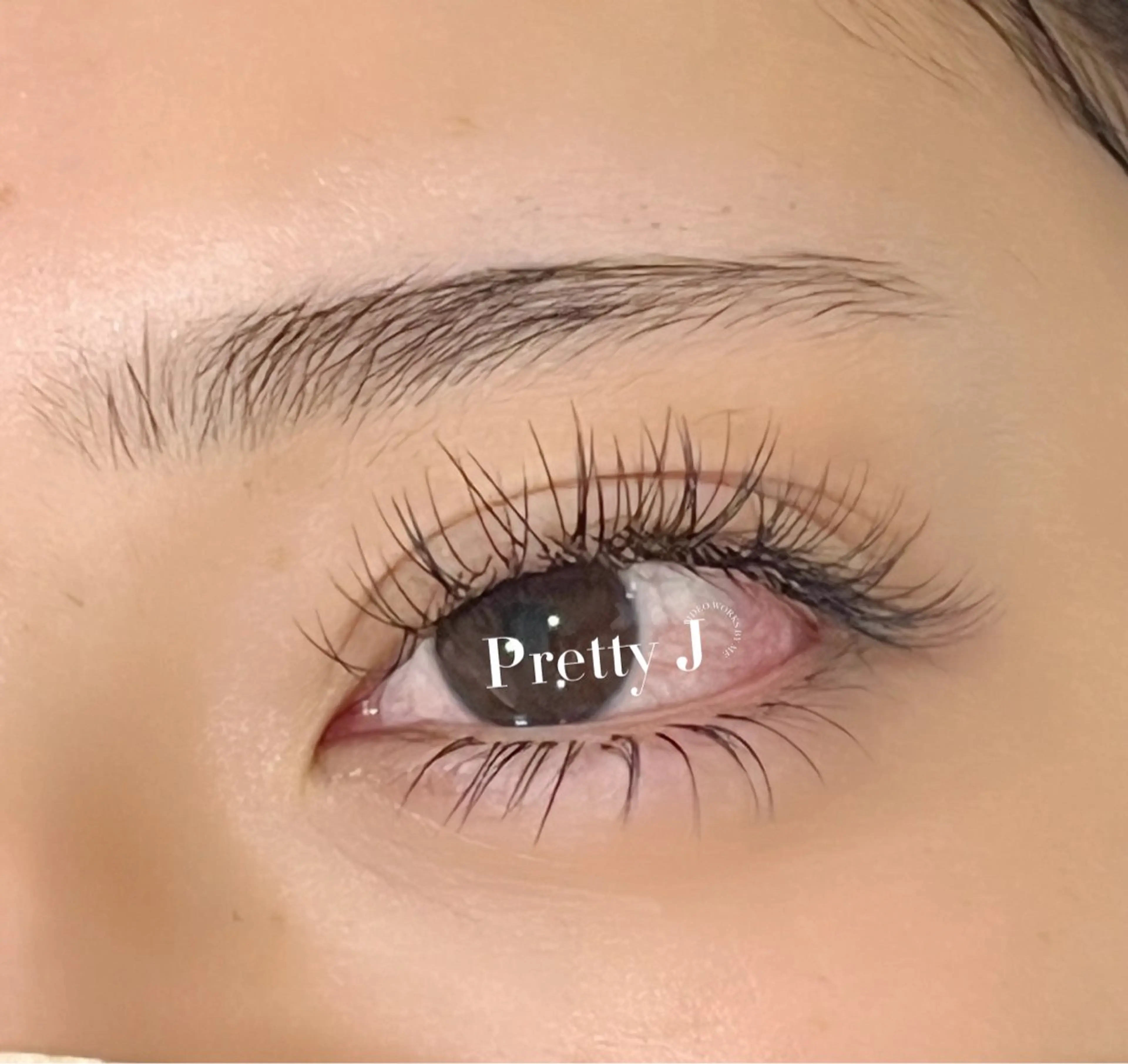 マツエク・マツパ フラットラッシュ Pretty J Eyelashのマツエク・マツパデザイン