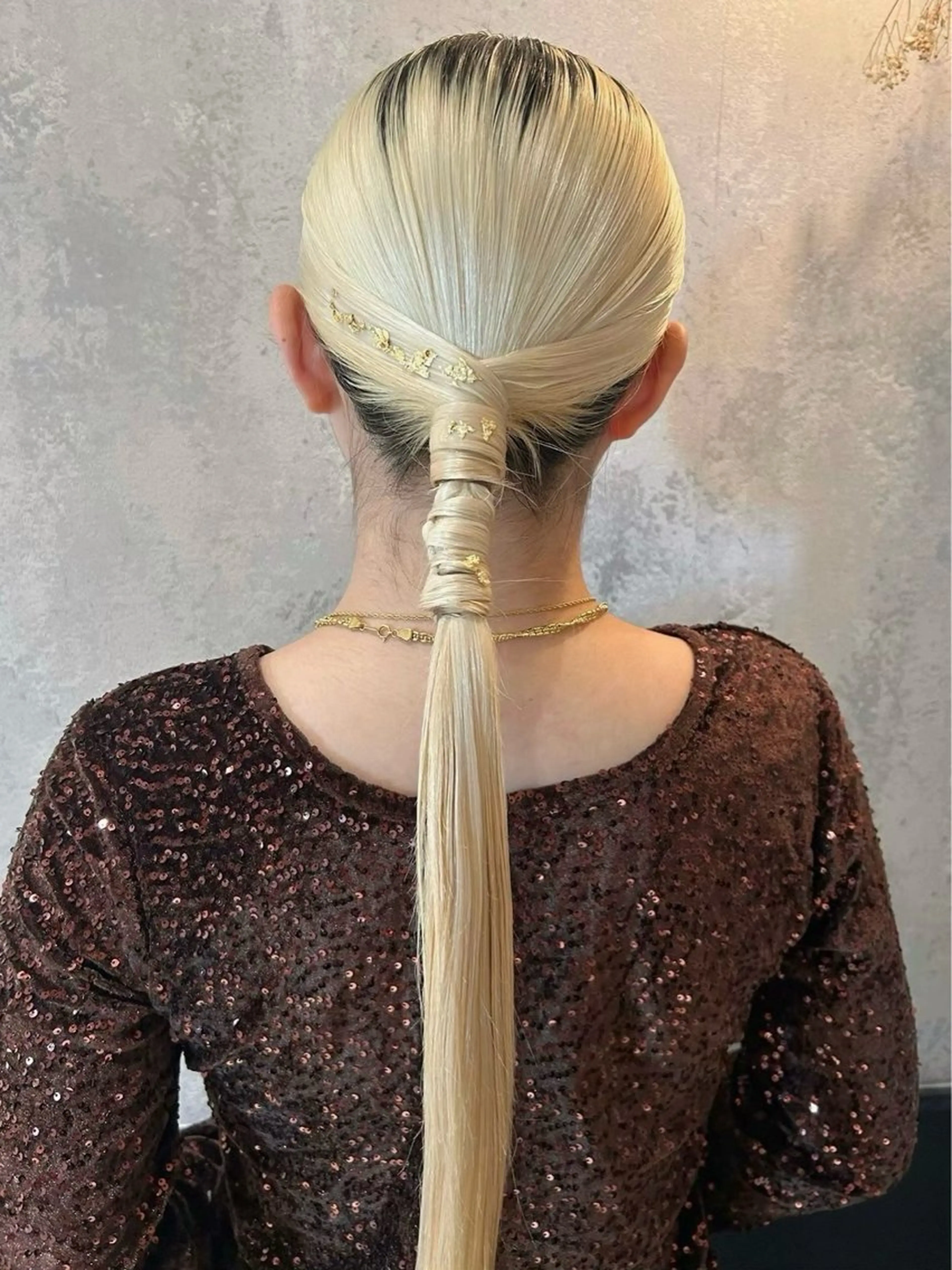 ロング ヘアアレンジ 成人式 結婚式・ブライダル 卒業式のヘアスタイル 艶カラー/縮毛矯正/ ケア/アレンジ/桜悠のヘアスタイル