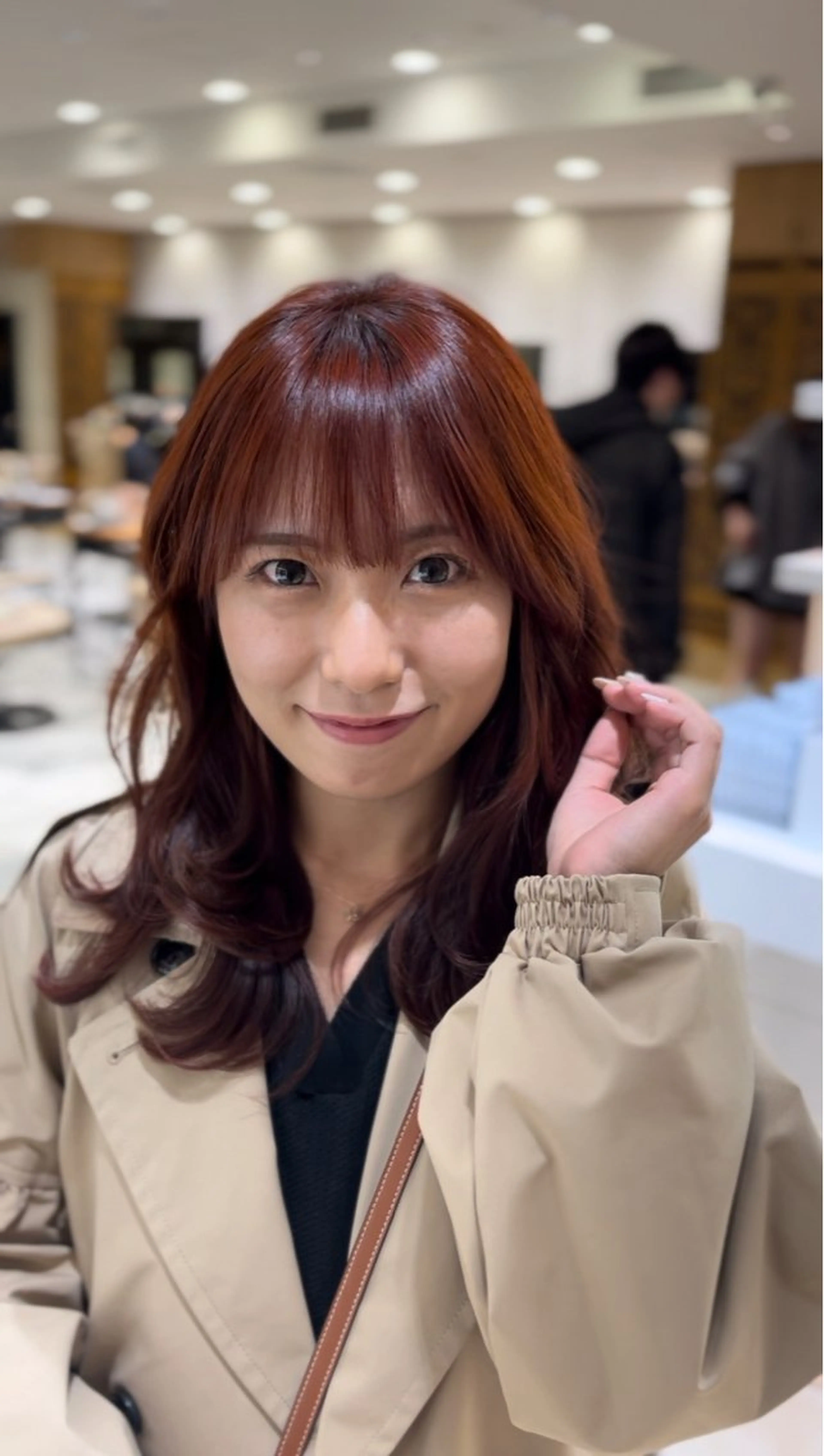 セミロング 顔まわりカット 前髪カット安井楽人のヘアスタイル