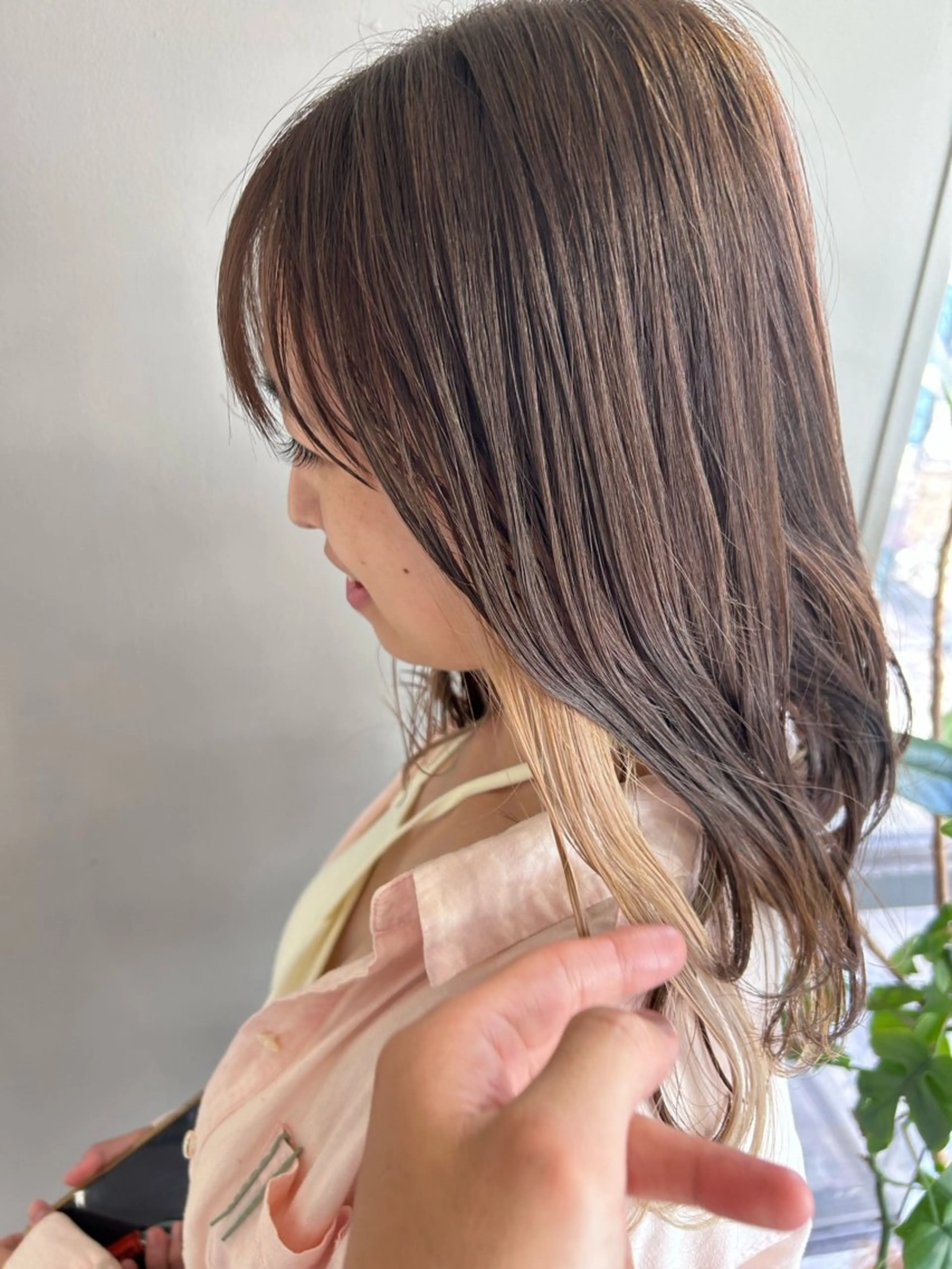 ミディアム カラー HAIR&MAKE.sia所属・心斎橋ボブ 好原良真のヘアスタイル