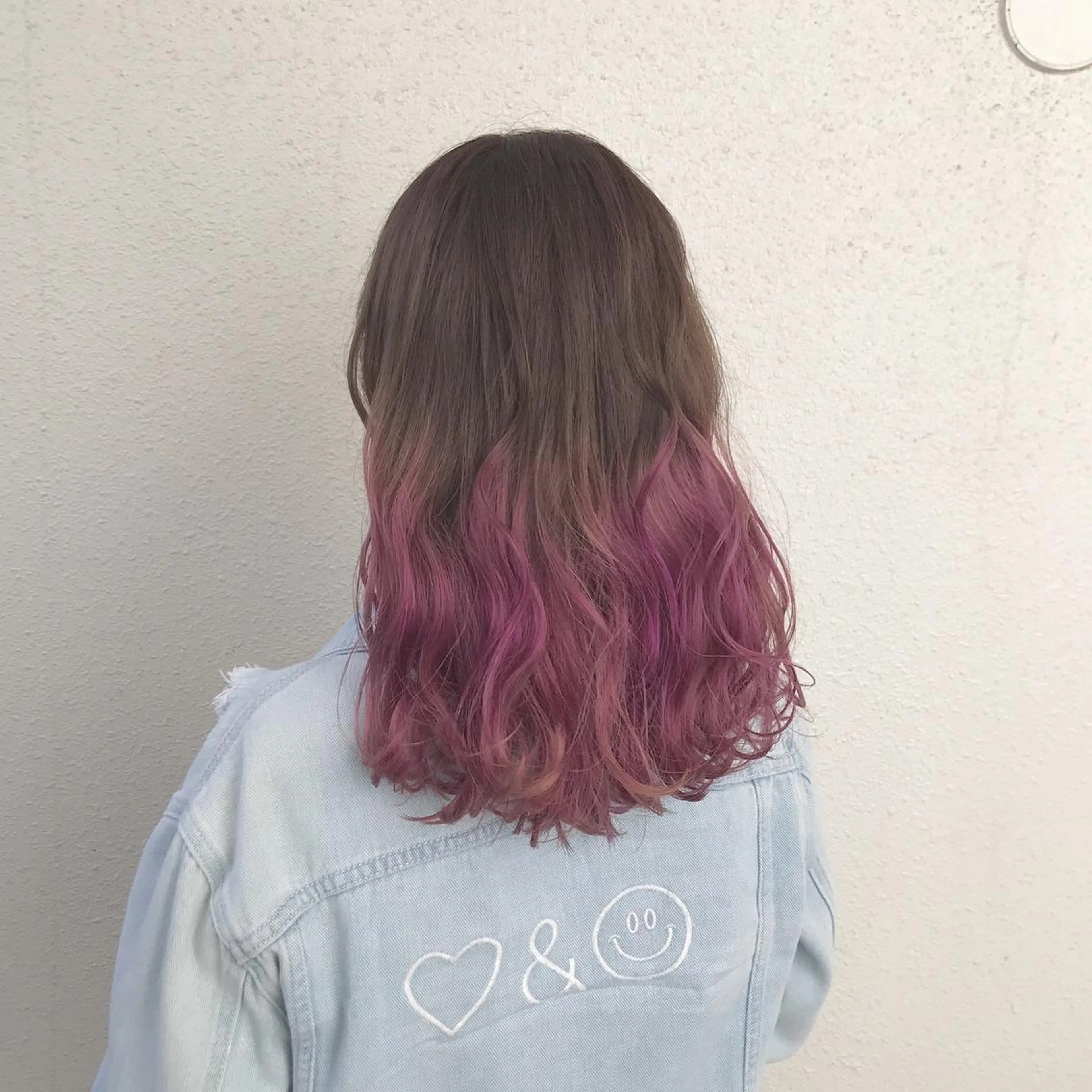 セミロング カラー ダブルカラー グラデーションカラー パープルカラー インナーカラー/天神 ブリーチ/吉田のヘアスタイル