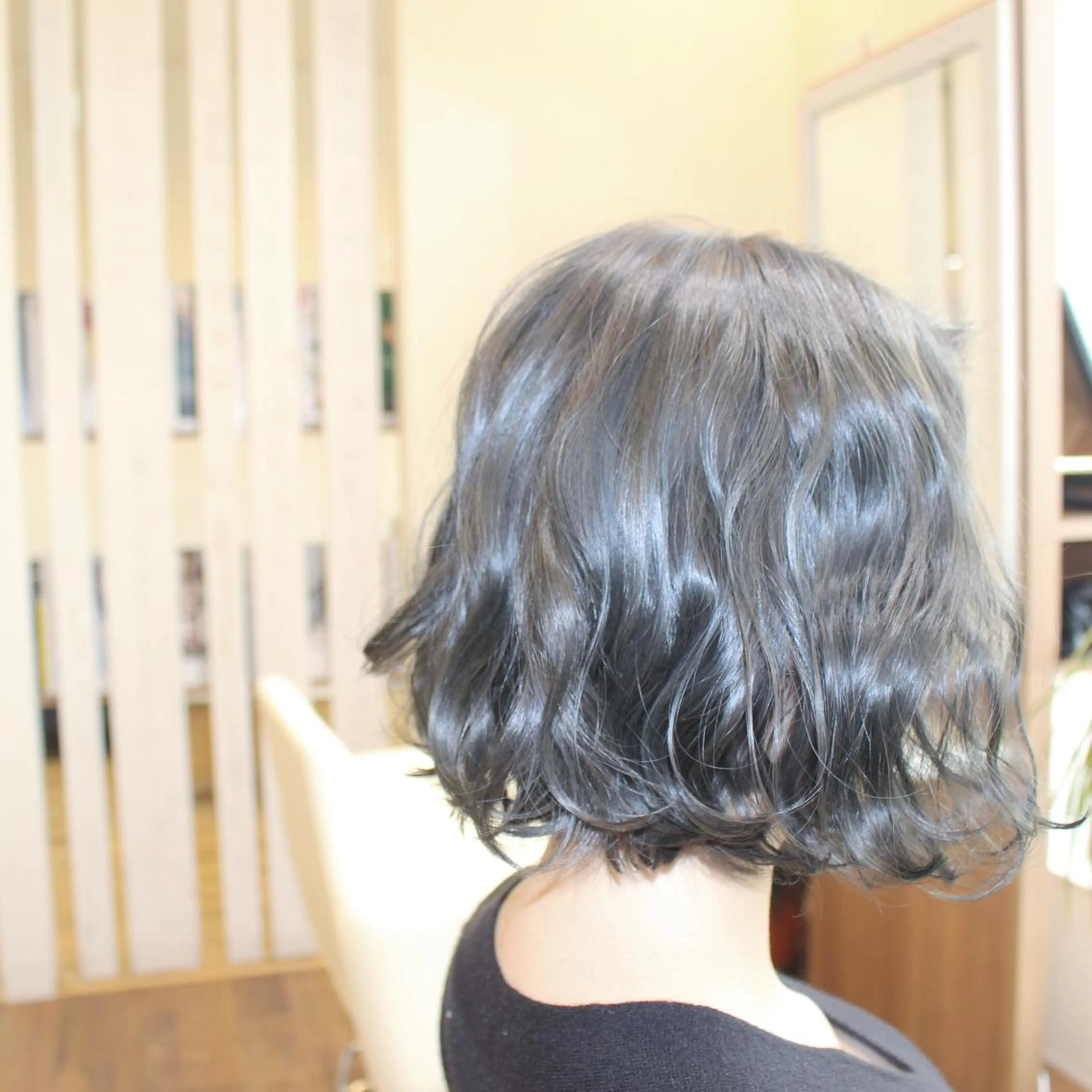 カラー 小濱 秀人のヘアスタイル