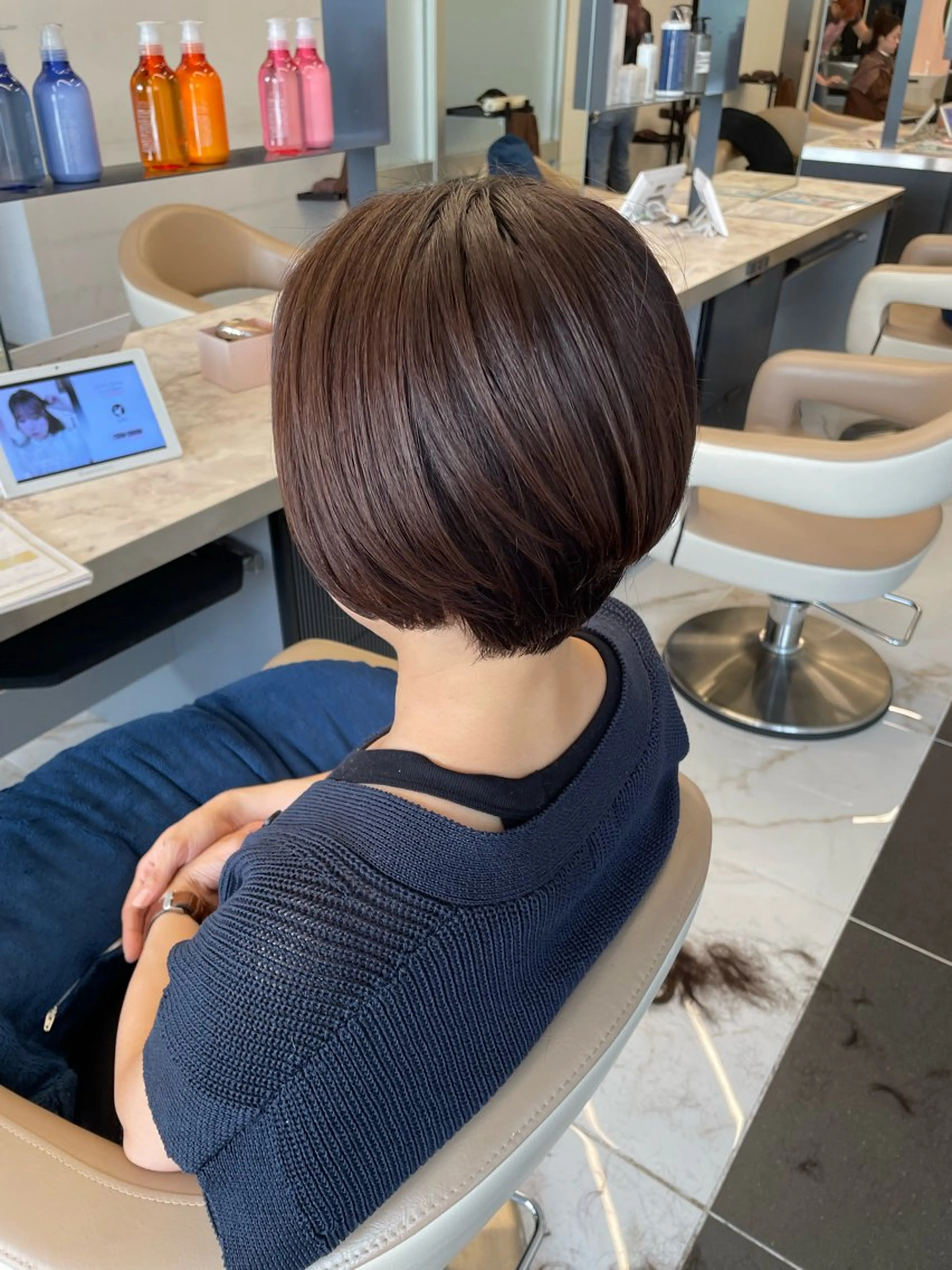 ショート EARTH 浦和店所属・橋本 舞羽のヘアスタイル