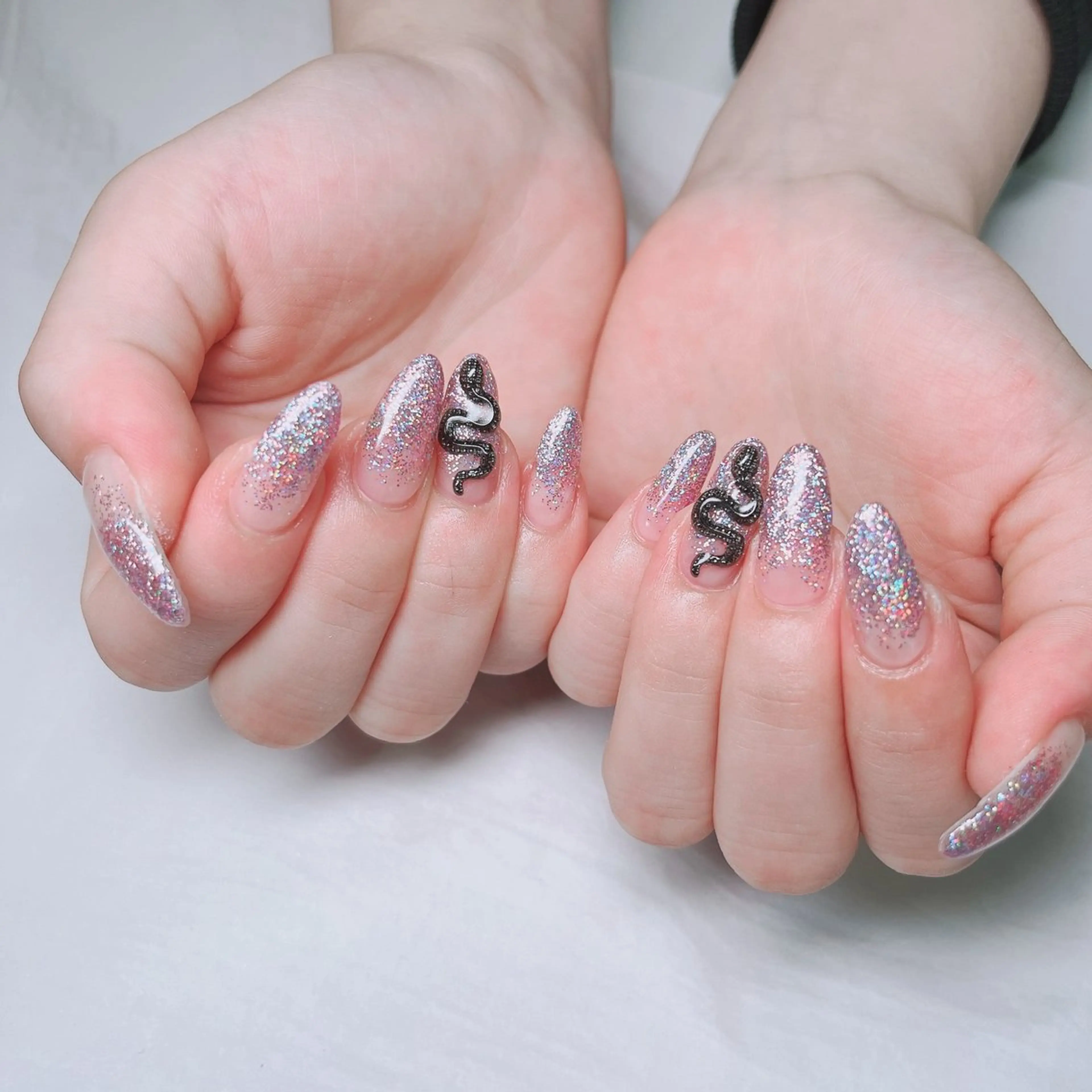 ネイル ラメ(グリッター) ラメグラデーション Nail salon  Stella所属・Nail salon Stellaのネイルデザイン