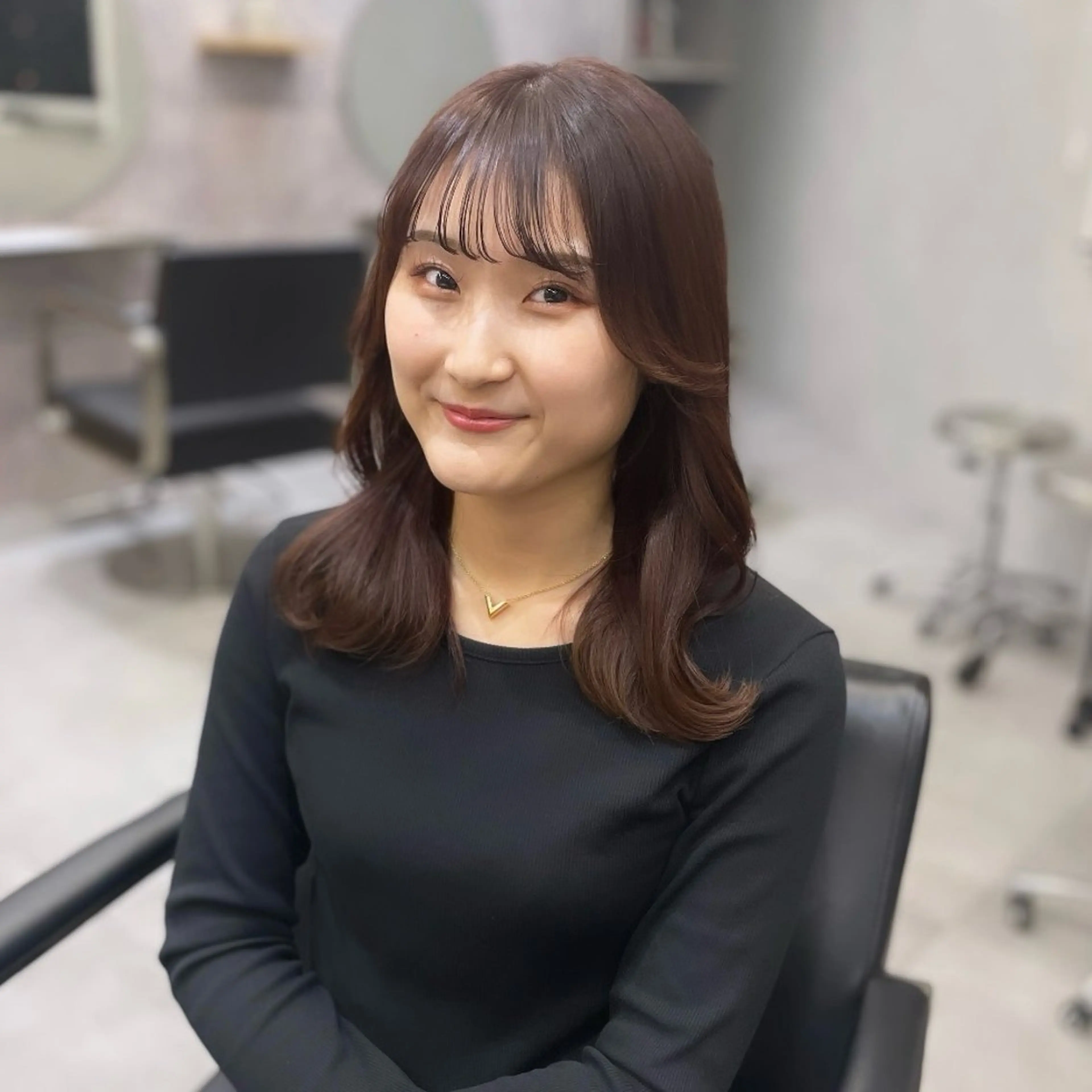 セミロング カラー ブラウンカラー 透明感カラー ラベンダーカラー ラベンダーブラウン レイヤーカット カット ヘアカラー Rui/透明感カラー 暖色/レイヤーカットのヘアスタイル