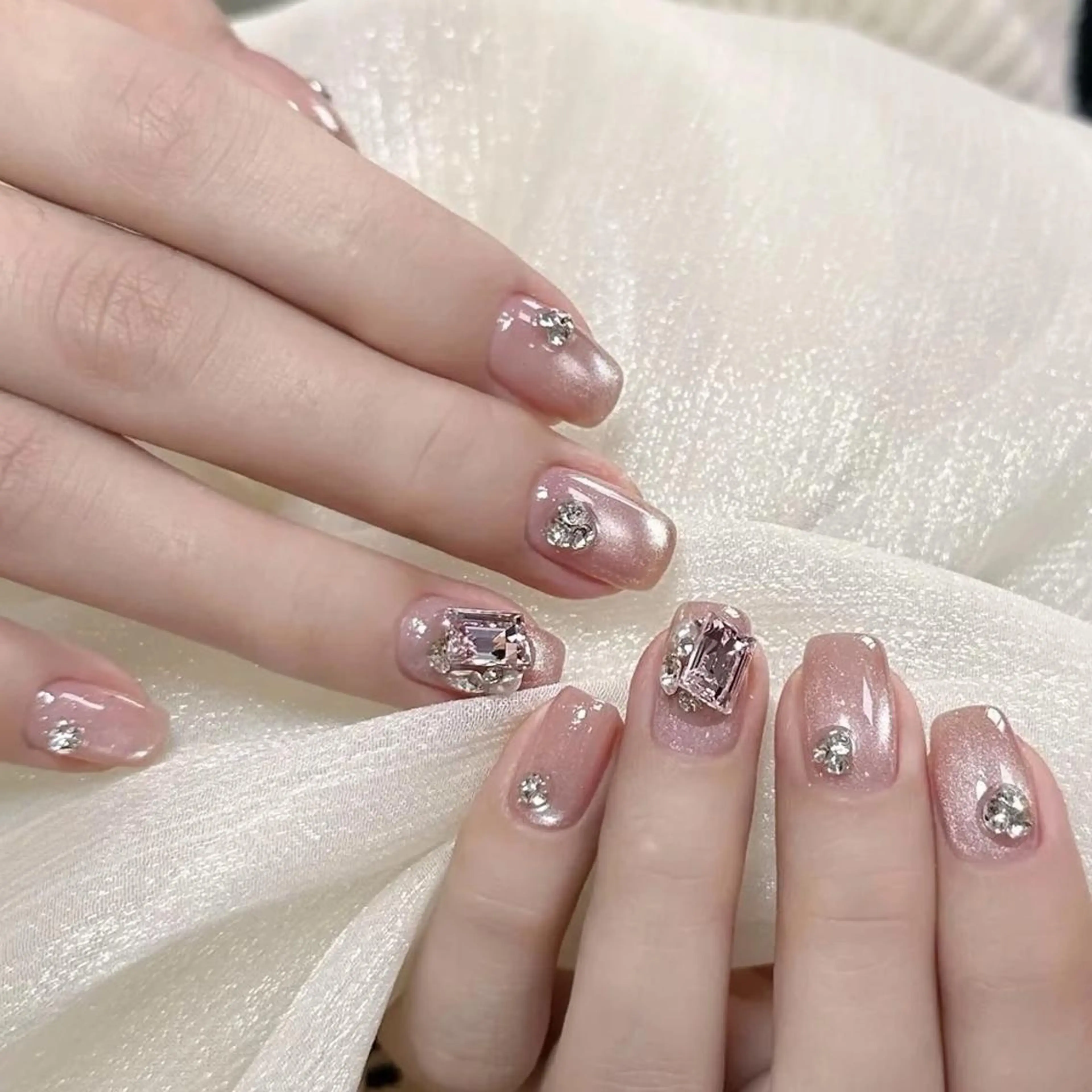 ネイル ハンドネイル ハンドケア DEMAIN- 🌹のネイルデザイン