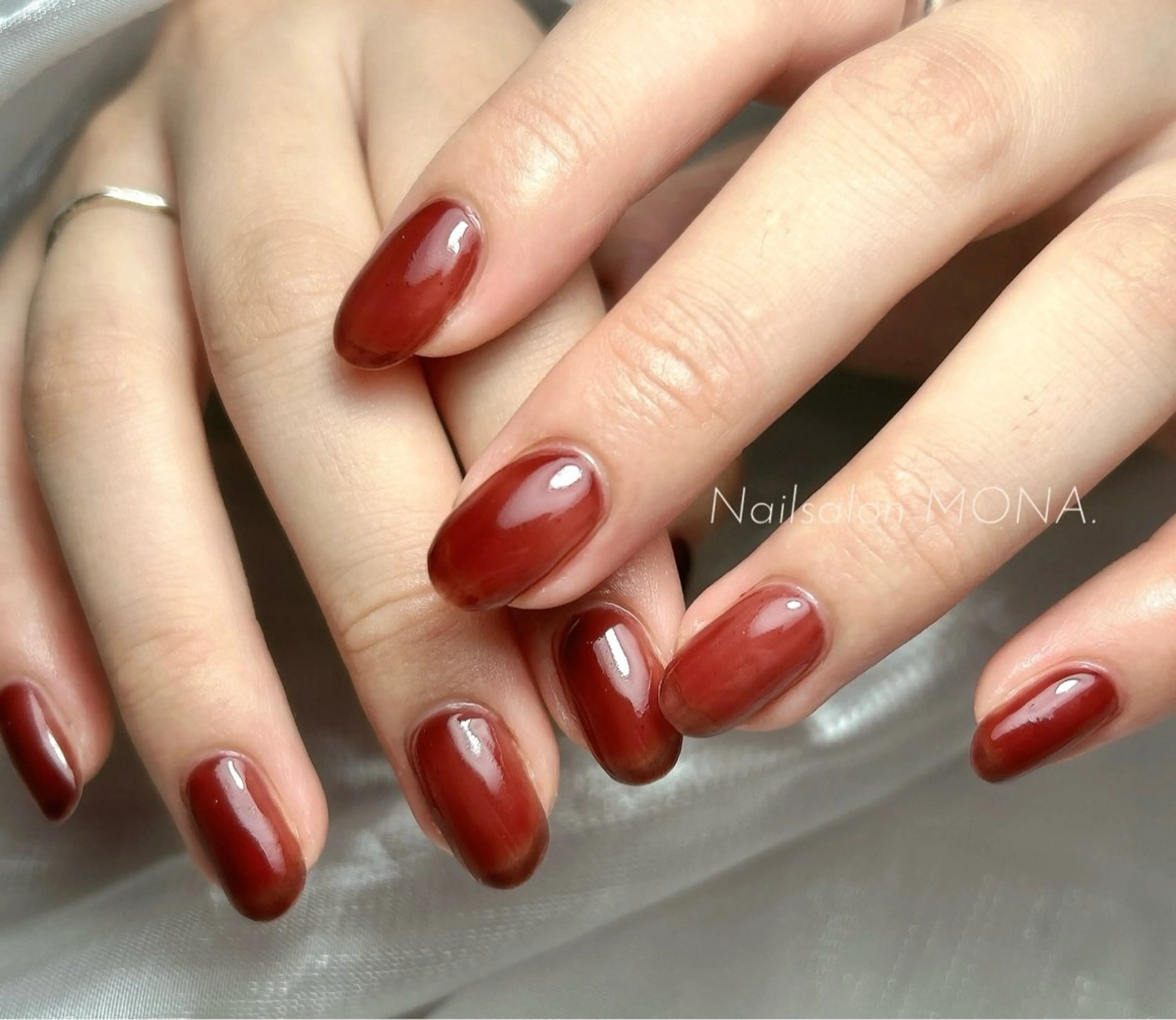 ネイル ジェルネイル ワンカラーネイル パラジェル ハンドネイル Nailsalon MONA.のネイルデザイン