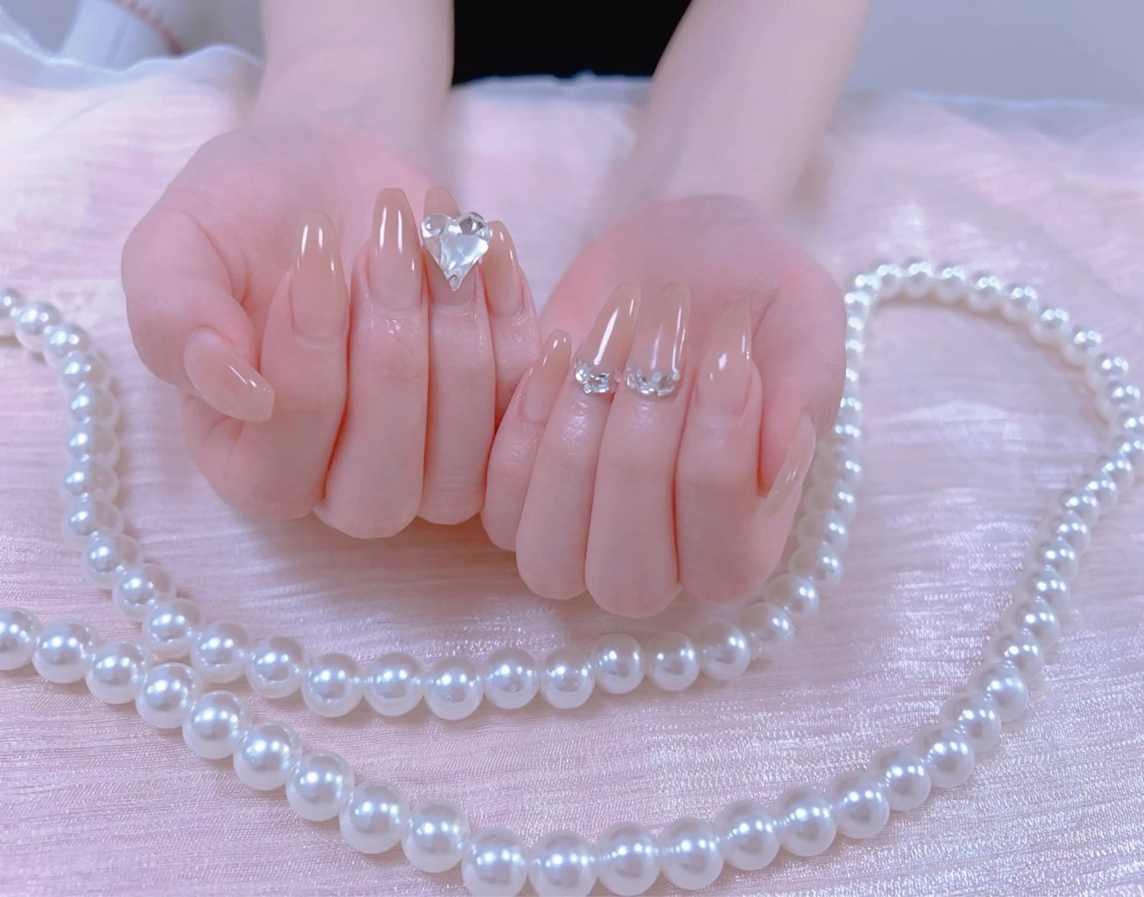 ネイル はぴねす所属・横浜 美夢のネイルデザイン