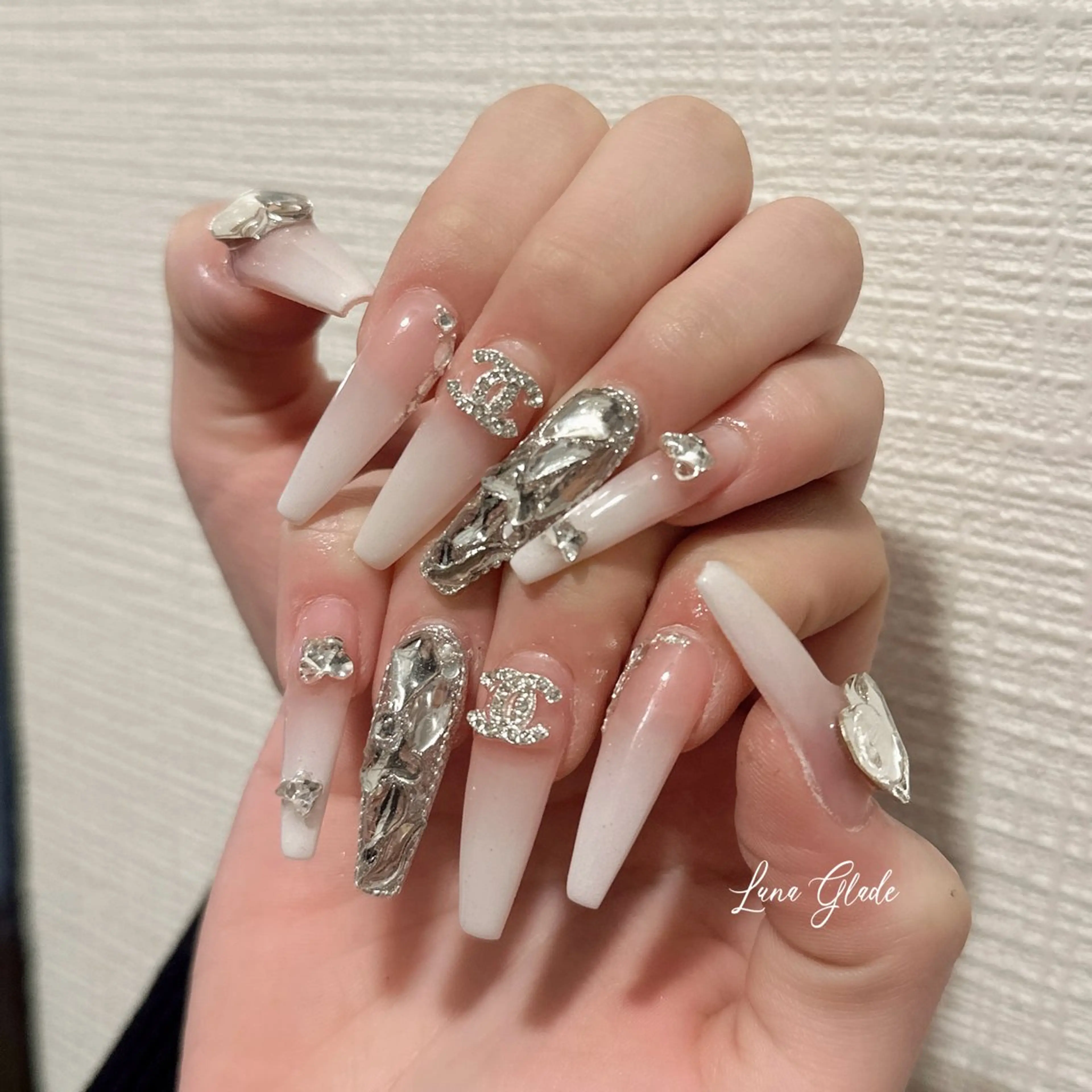 🉐〈チップスカルプ〉人気No 1他店ジェルオフ無料！チップスカルプ［ベース自由］＋つけ放題の写真