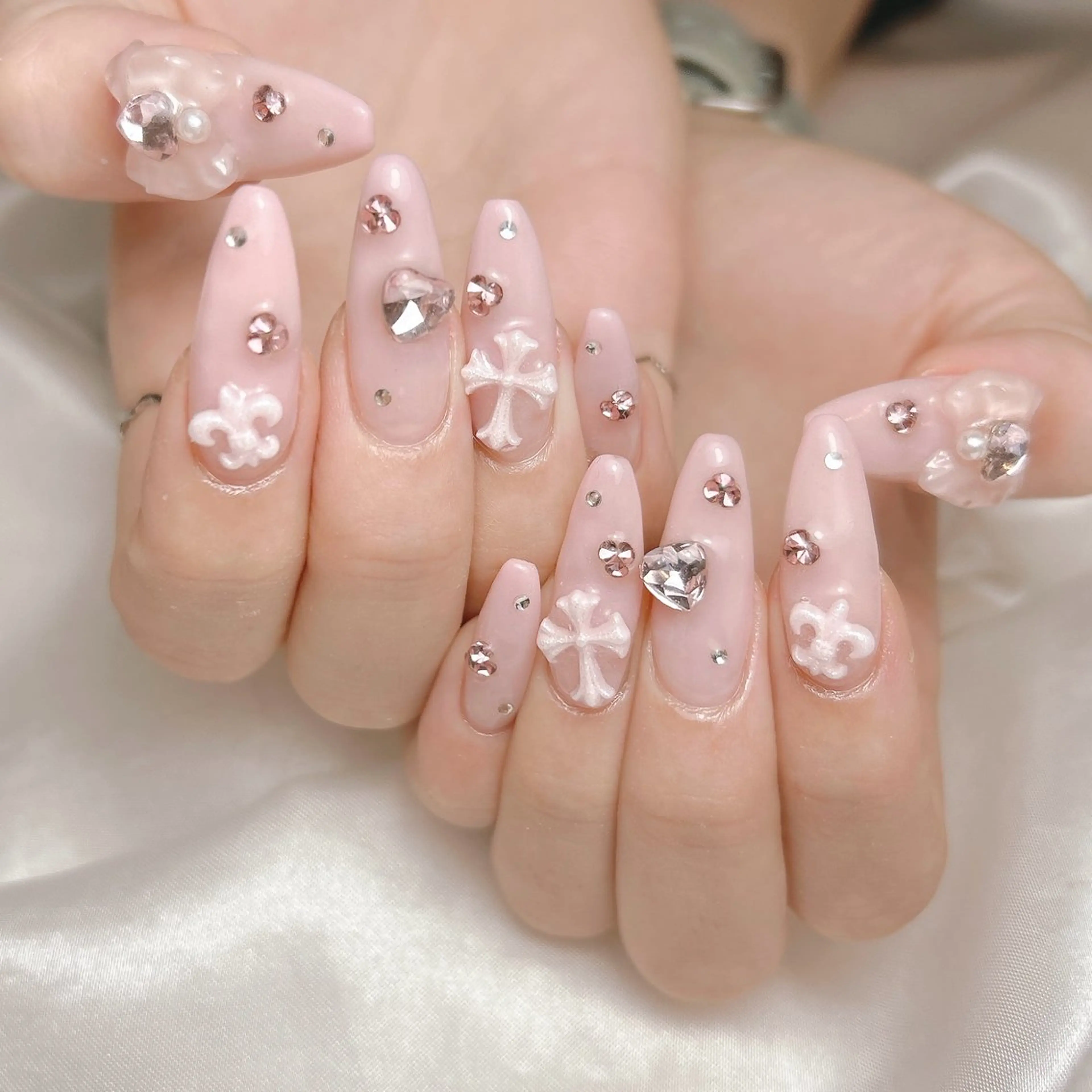 ネイル ハンドネイル junna のぞいてねのネイルデザイン