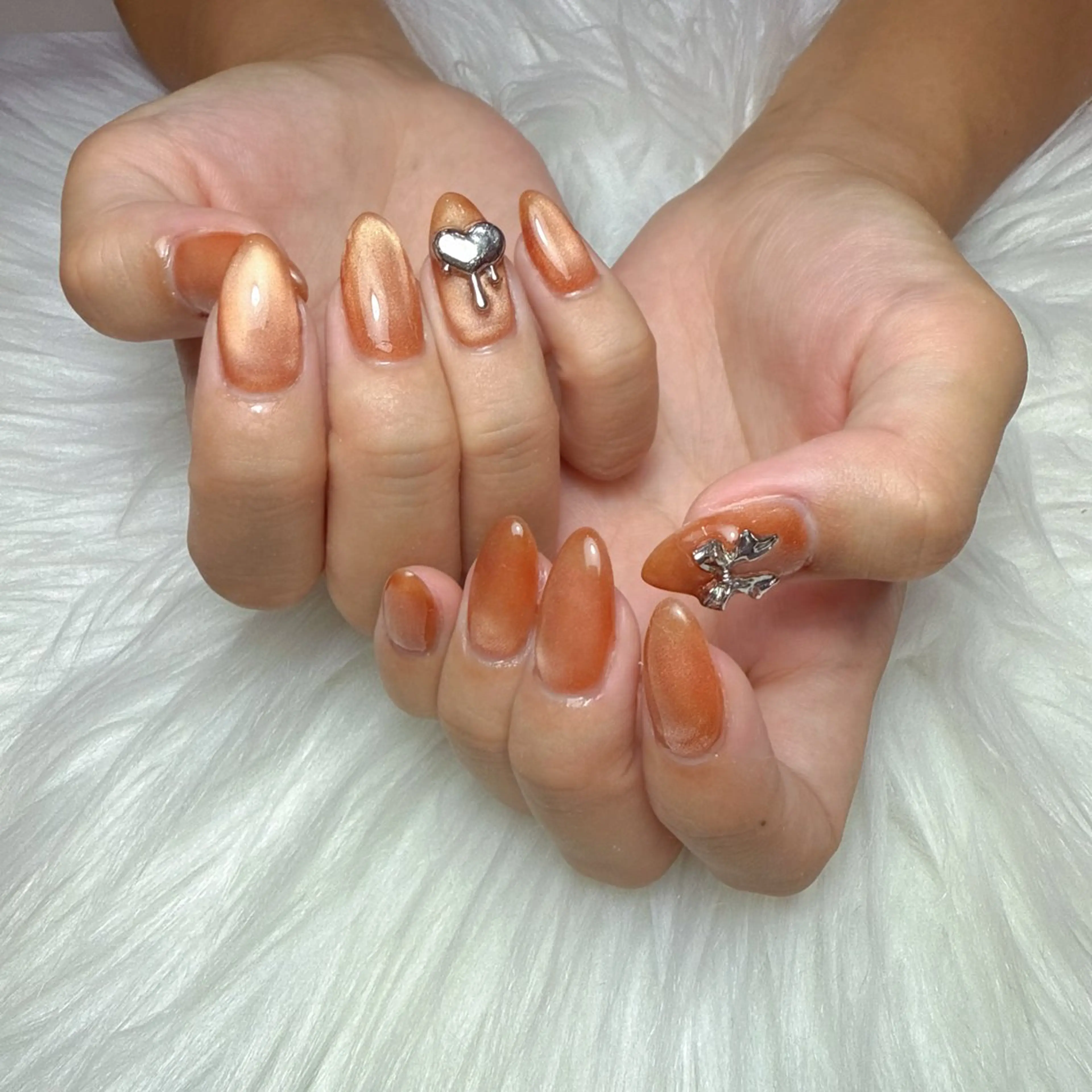 ネイル マグネットネイル ハンドネイル COCO+所属・COCO +のエステ・リラクイメージ