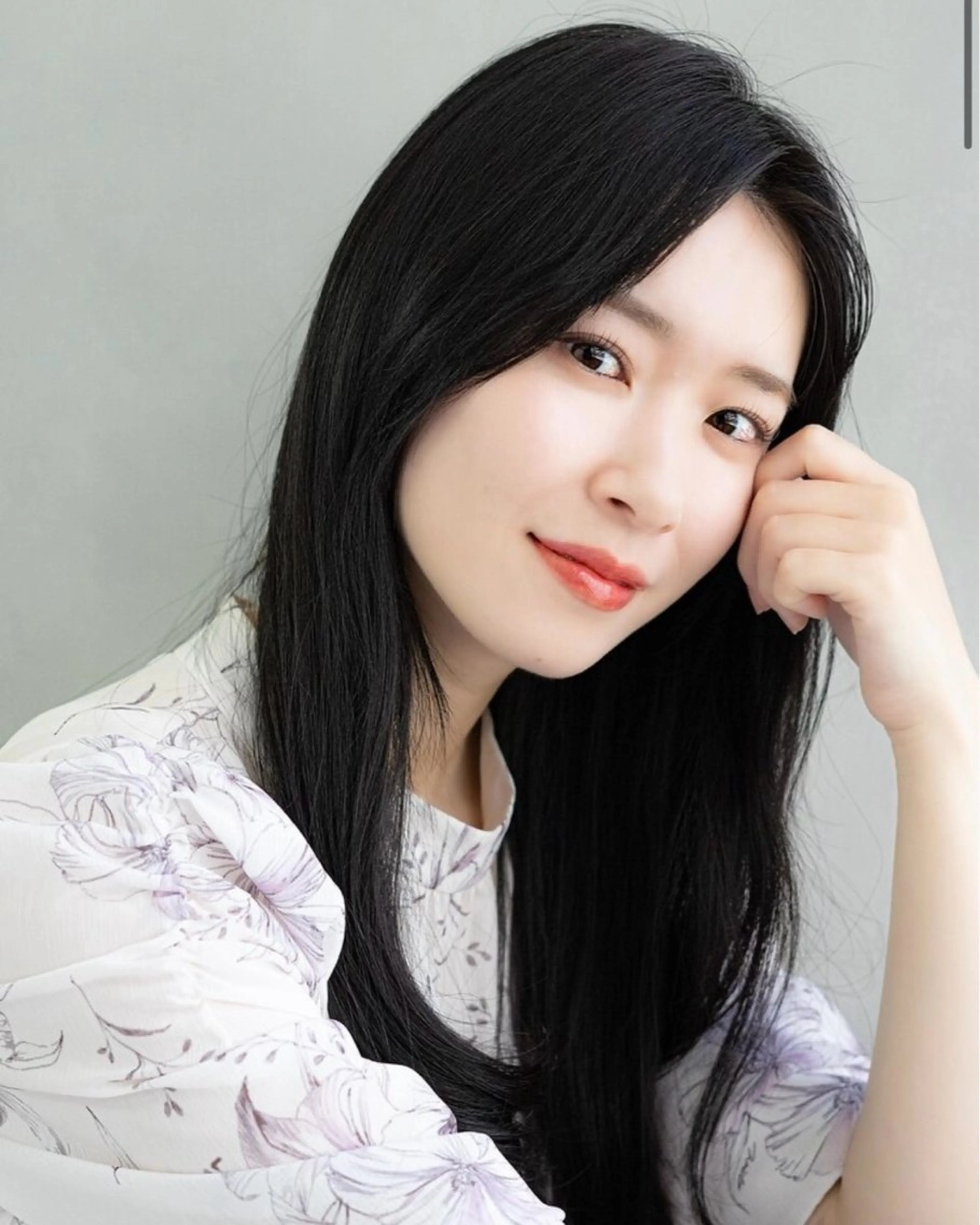 ロング 冬爪 ゆかのヘアスタイル