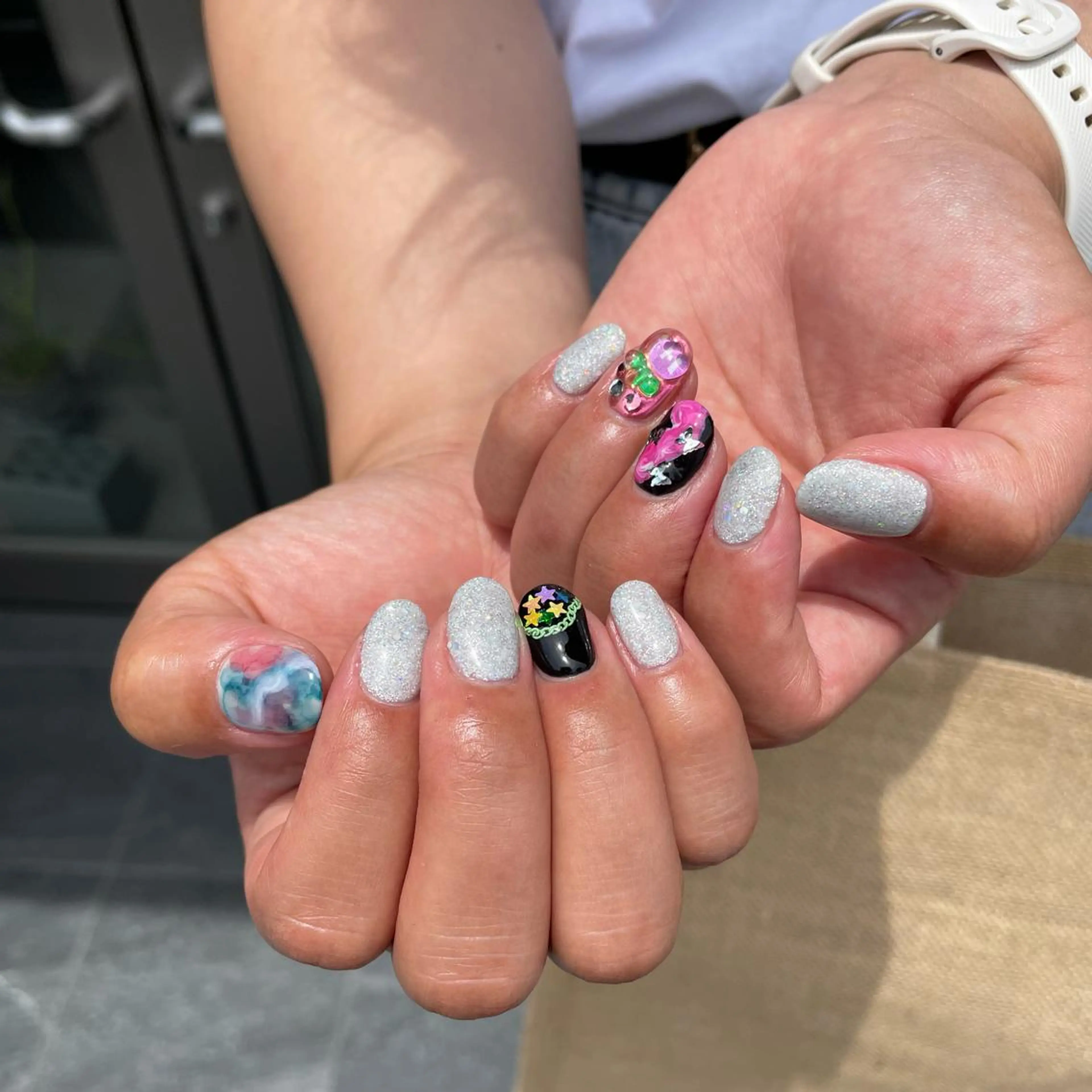 ネイル neouv所属・NEOUV NAILのネイルデザイン